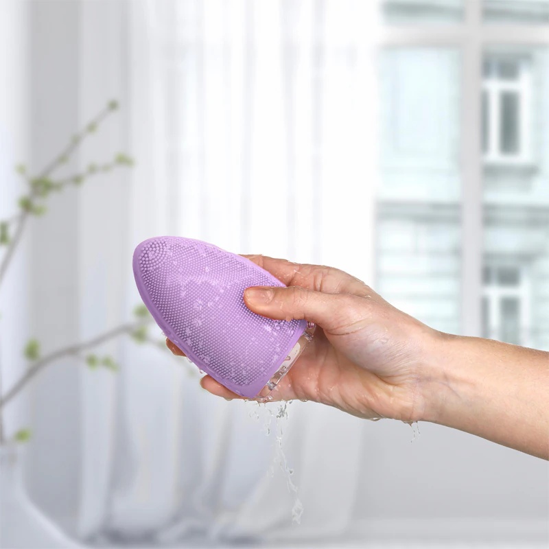 Naprava za čiščenje obraza Silk'n Bright