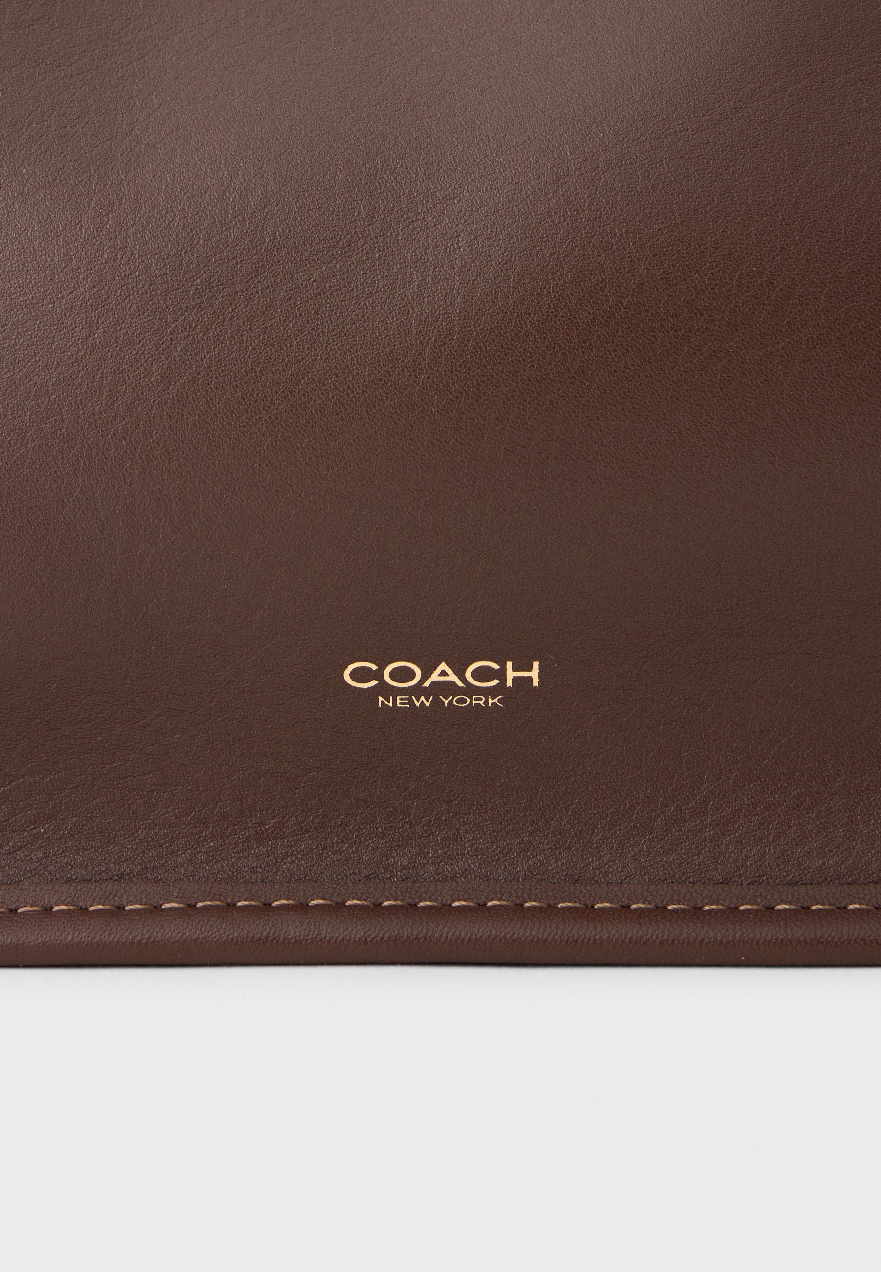 COACH WAVERLY TAS - Handtas - esdoorn