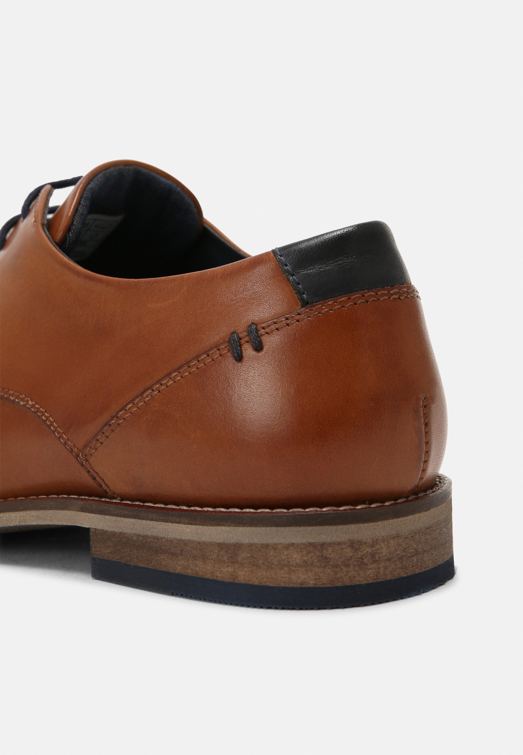 Pier One LEATHER - Eleganckie sznurowane półbuty - koniak