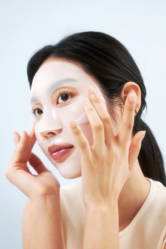 Biodance Hydro Cera-nol Real Deep Mask vlažilna maska za obraz s pomirjujočim učinkom