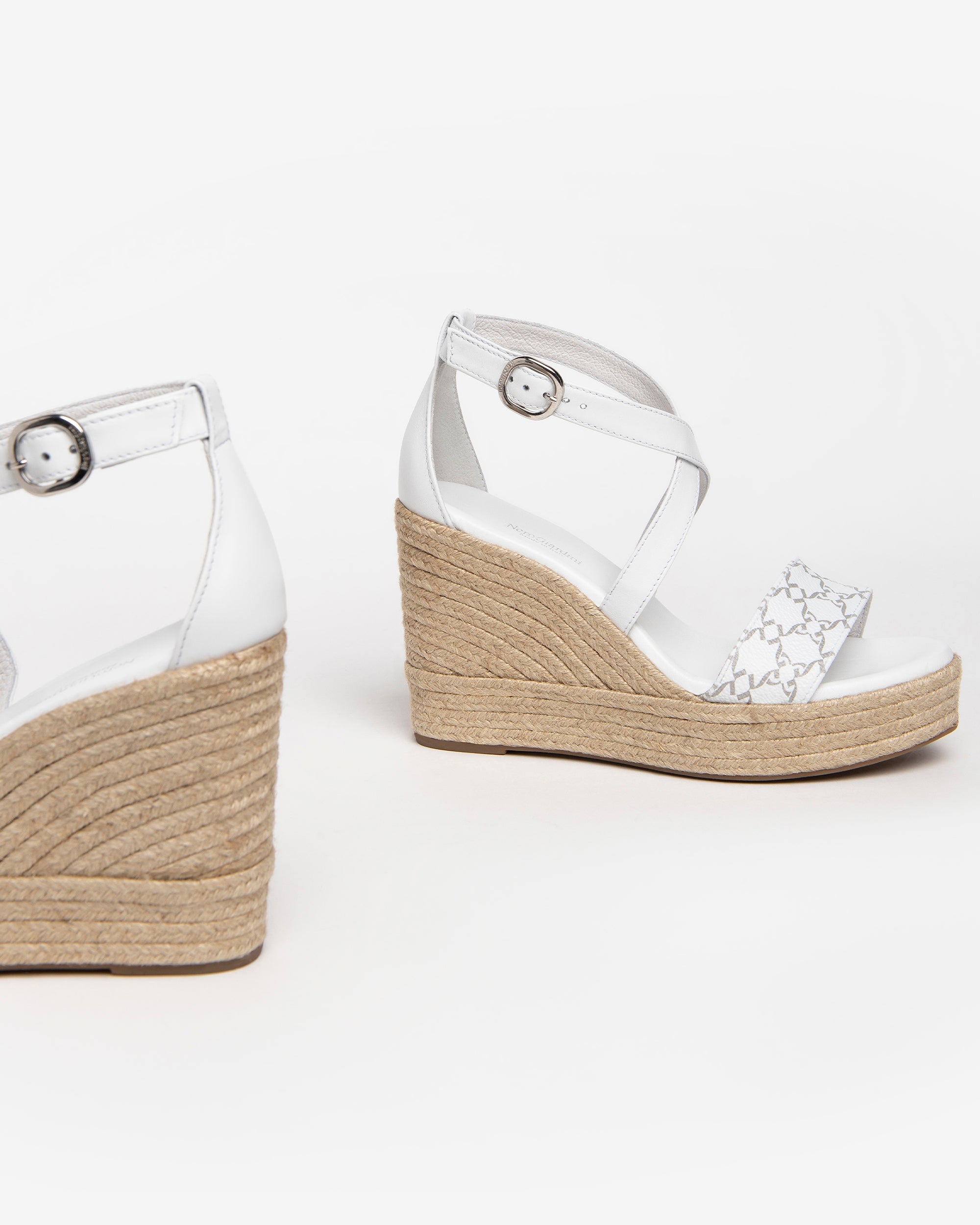  Damen-Ledersandalen