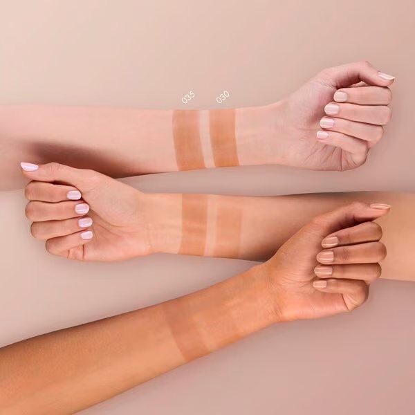 Catrice 030 Vidēji bronzas saules mirdzuma pūderis<br>