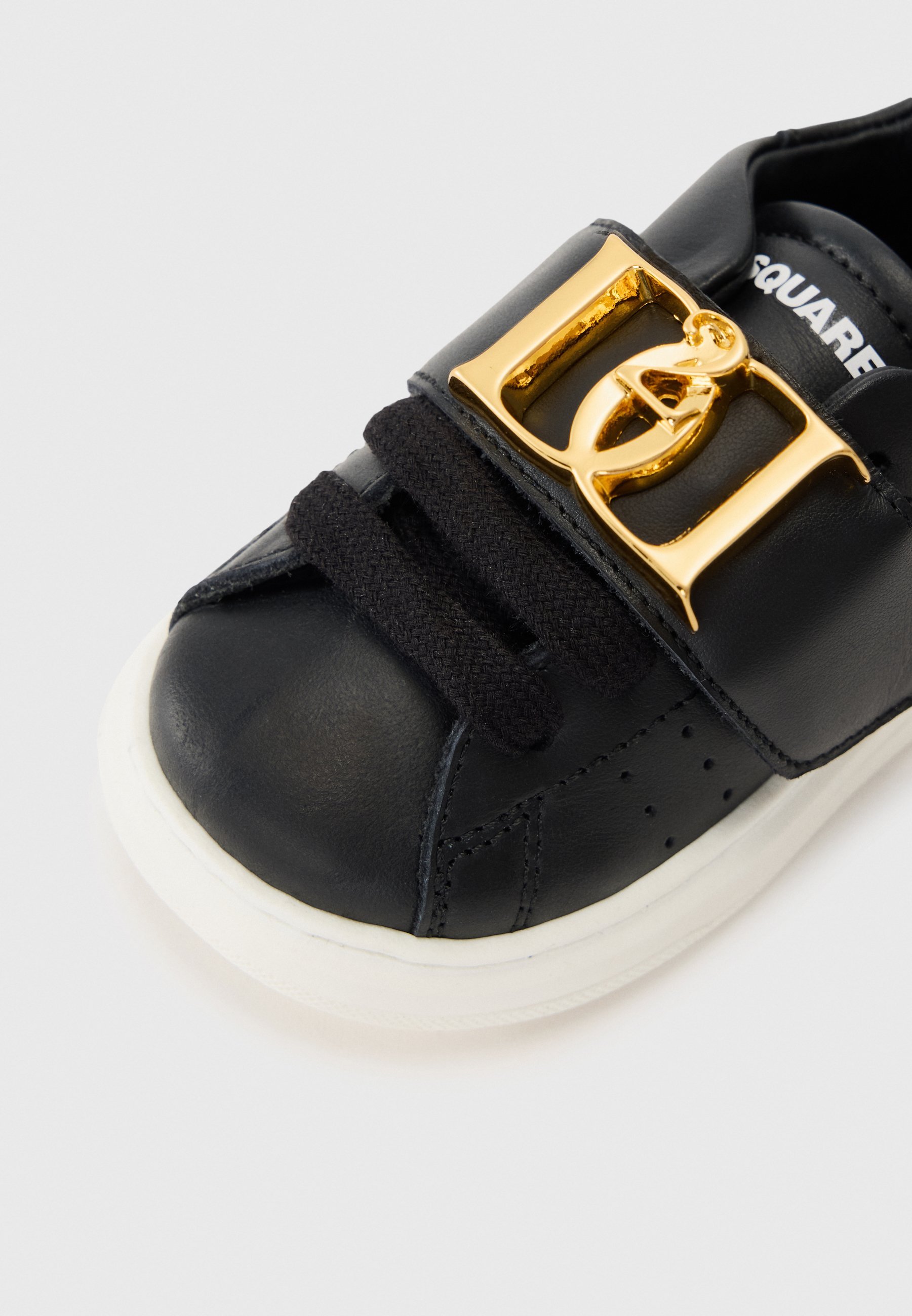 Baskets Dsquared2 UNISEXES - noires et dorées