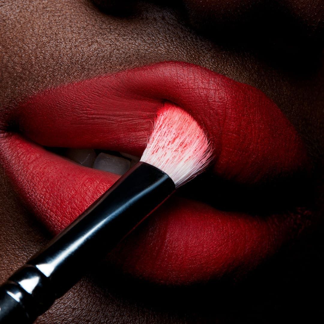 Matný rúž Powder Kiss Luxusné rúže