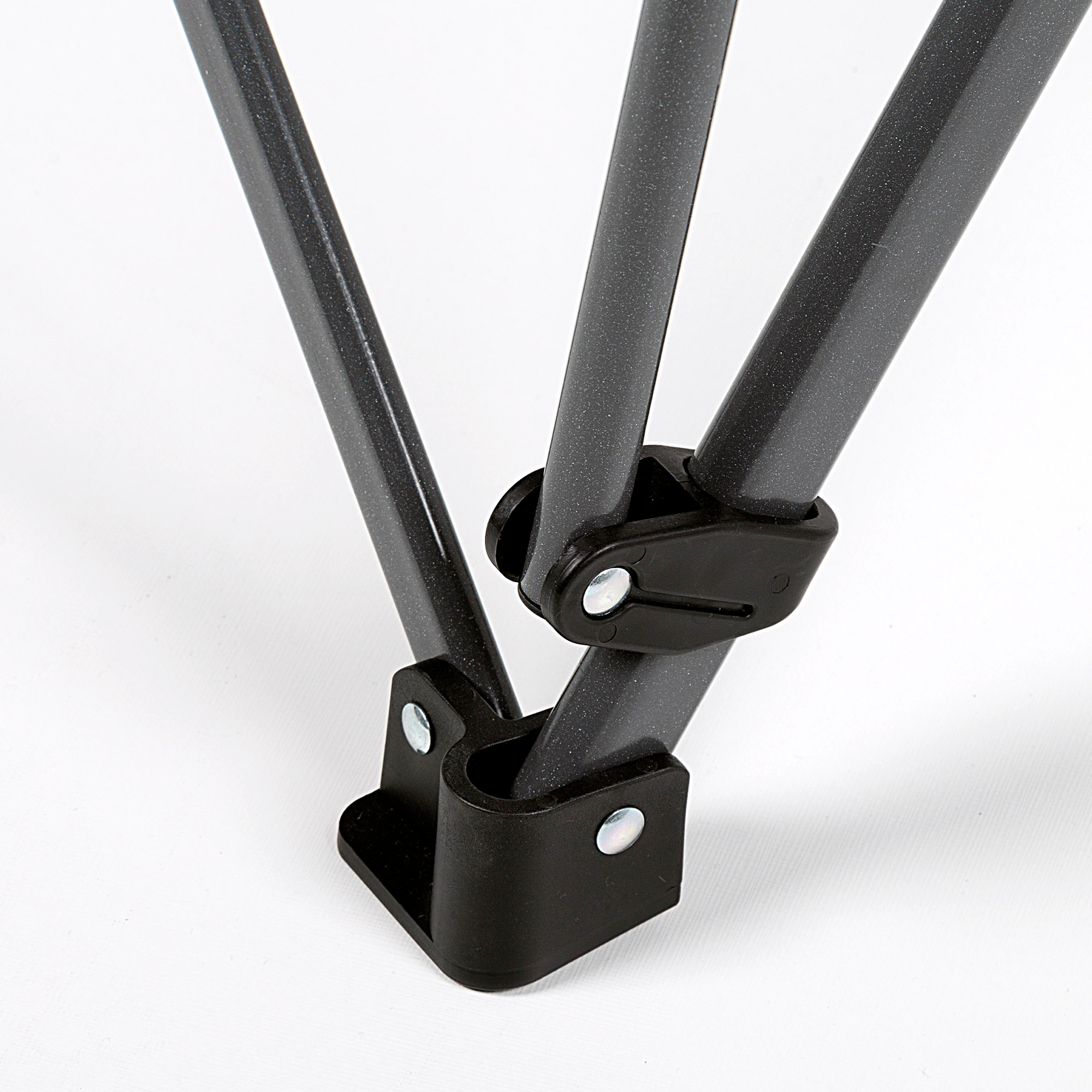  Aktive Anti-Tip Folding Camping Chair with Removable Armrests