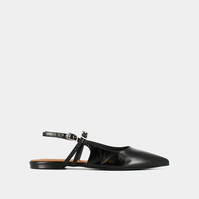 Ballerines à bouts pointus et lanières  en cuir brillant noir