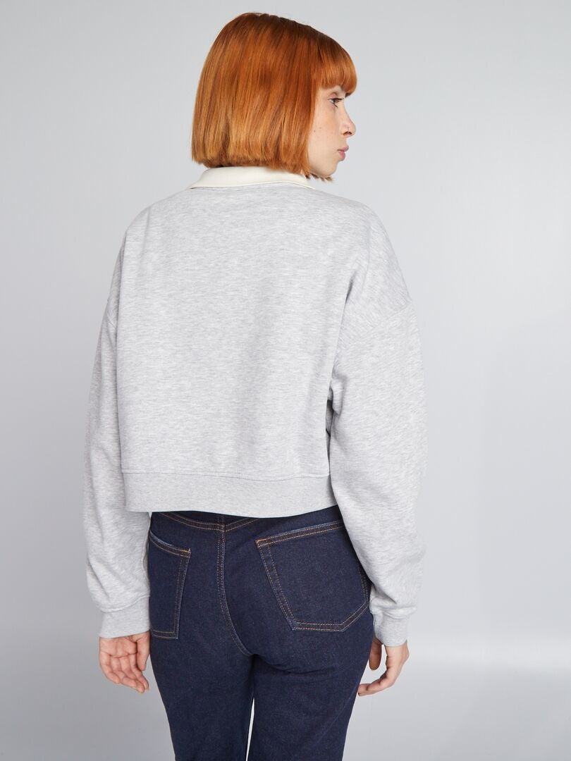 Sudadera corta estilo campus - GRIS