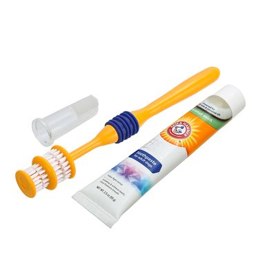 Zestaw do pielęgnacji zębów Arm & Hammer ze szczoteczką i pastą do zębów