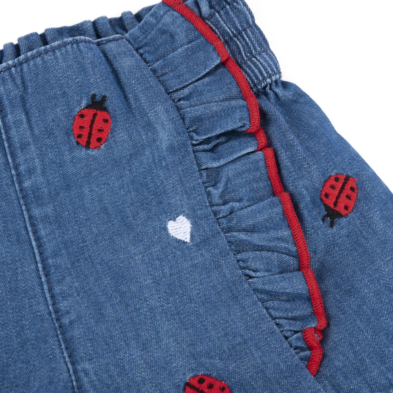 Shorts met geborduurd lieveheersbeestje