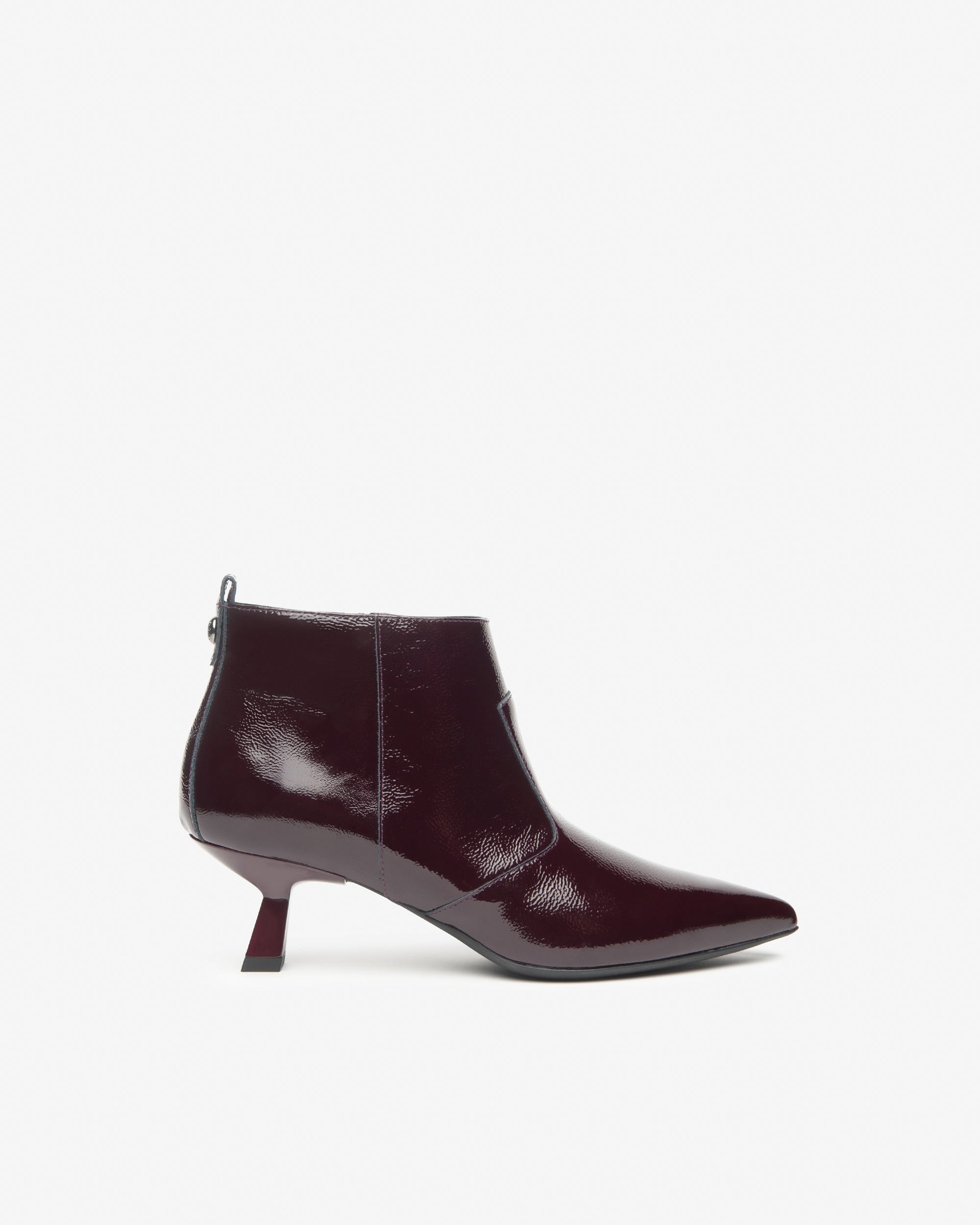  Damen-Ankle-Boots aus Lackleder