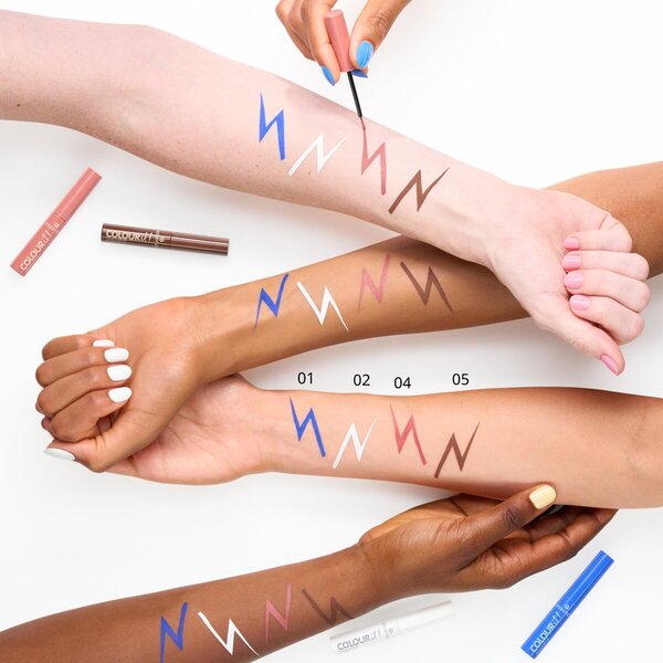 Essence Color It! 05 Υγρό eyeliner καφέ σοκολάτας 3ml