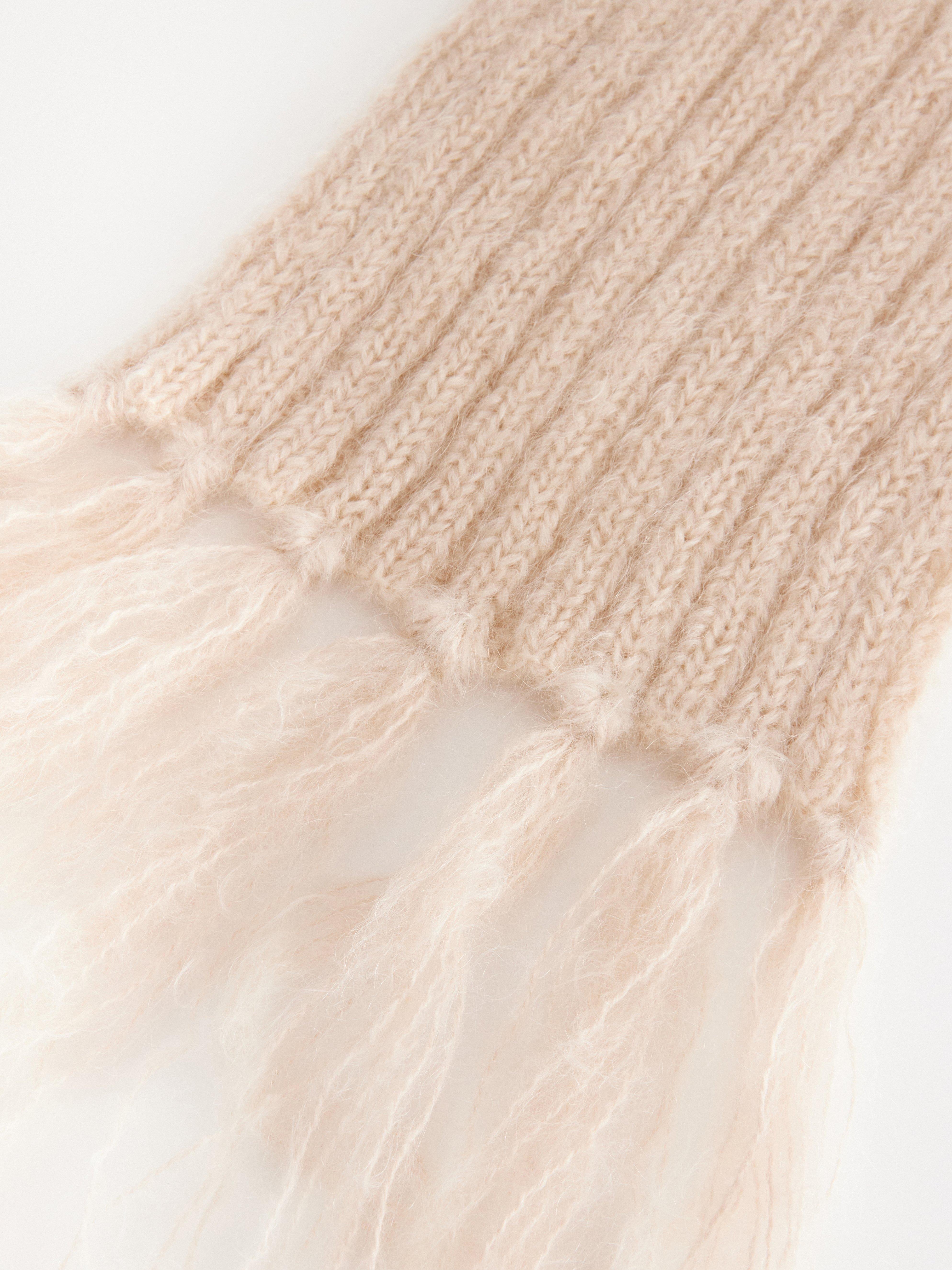 Écharpe tricotée en mohair beige