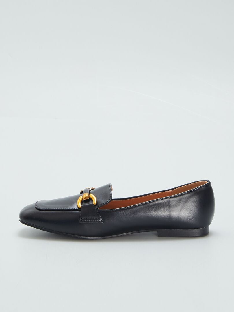 Mocasines con tiras doradas - negros