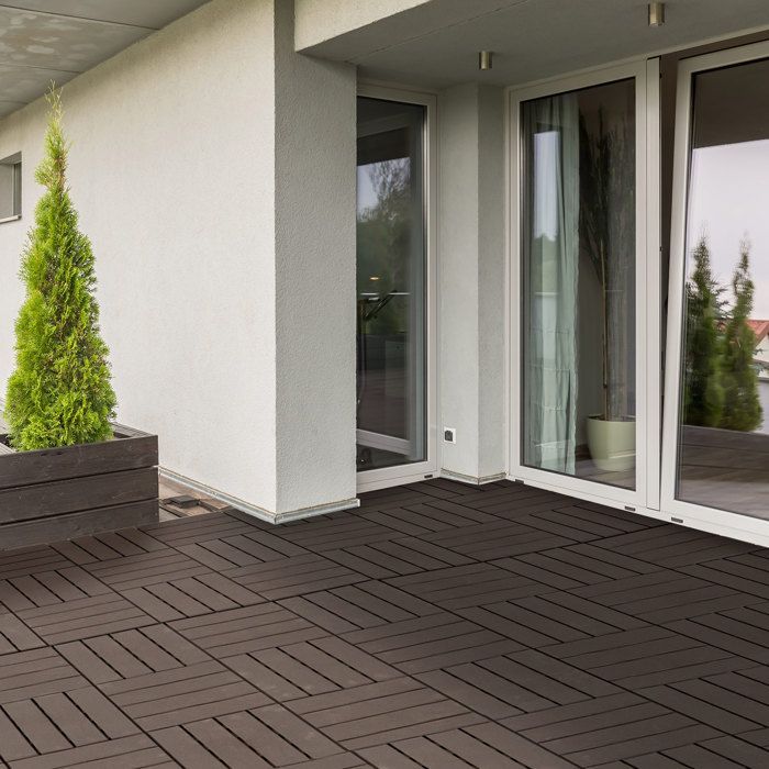 Baldosas para terraza Outsunny - juego de 9 baldosas entrelazadas con efecto madera color chocolate - plástico - 30x30cm - chocolate