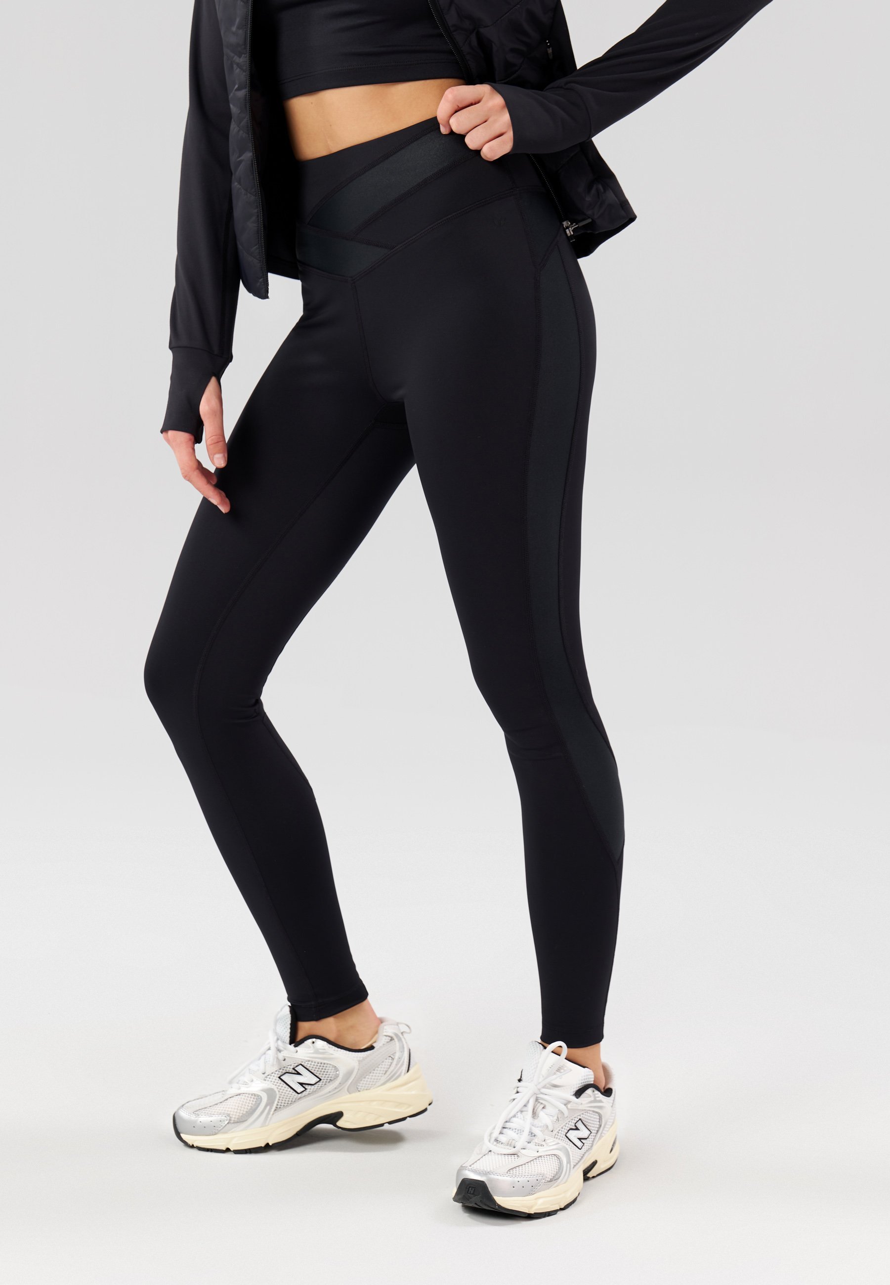 Even&Odd active FULL LENGTH HIGH RISE LEGGINGS WITH CONTRAST BANDAGE WAISTBAND - Leggings - zwart