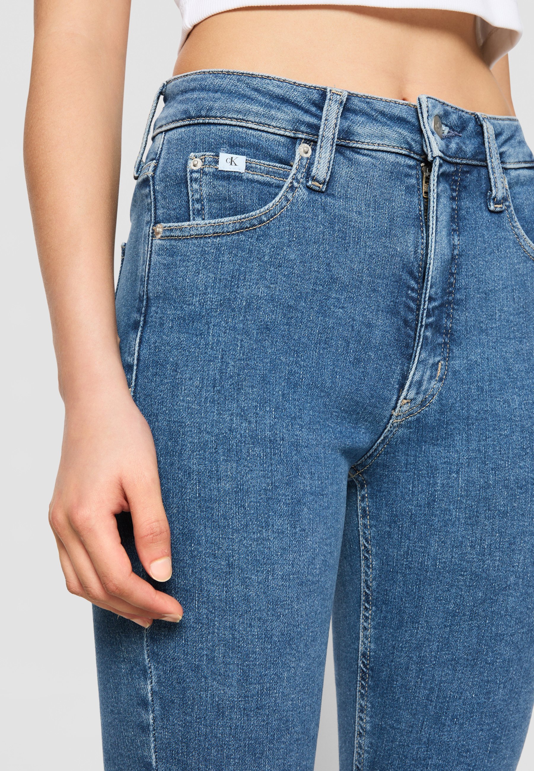 Calvin Klein Jeans HIGH RISE SKINNY - Skinny Fit jeans - denim medium