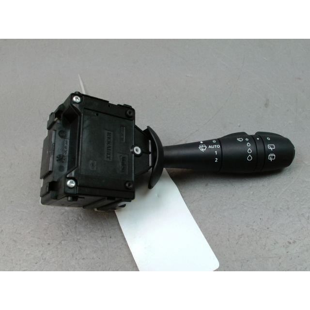 Ruitenwisserbediening voor Renault Captur Fase 1 2013-... 8201168016 - D1-751358 Gebruikte onderdelen