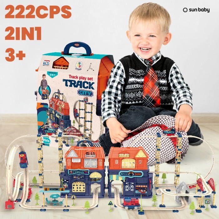 Elektrische treinset van Sun Baby voor kinderen vanaf 3 jaar - Loop, Viaduct, Brug, Slagboom, Station, Bioscoop, Winkels