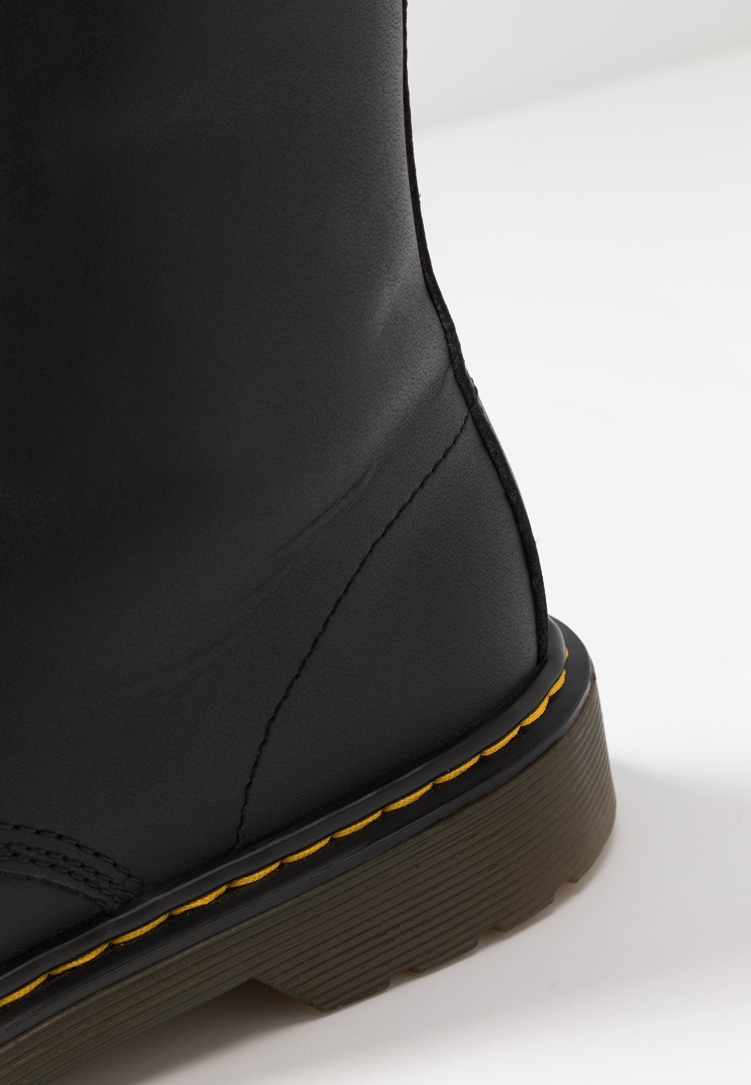 Dr. Martens 1460 Y SOFTY – Klassische Stiefeletten – Schwarz