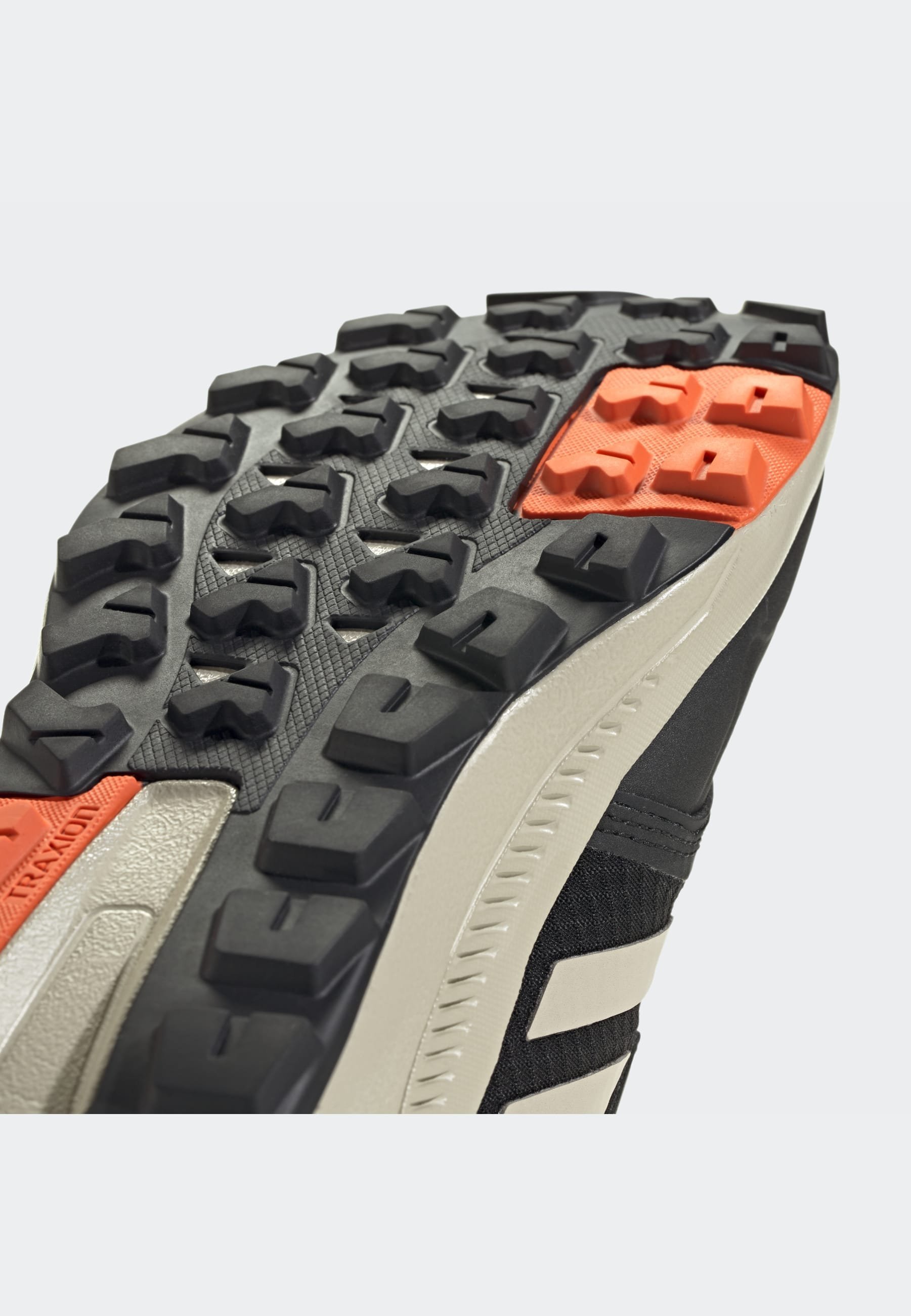 Adidas Terrex TERREX TRAILMAKER MID COLD.RDY – Wanderschuhe – Core Black/Beige/Semi Impact Orange