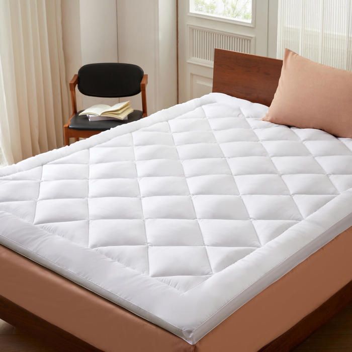 Cubrecolchón CASABEL Softness de 140 x 200 cm en microfibra transpirable con ribete blanco – Ultrasuave, antiácaros – Tamaño doble