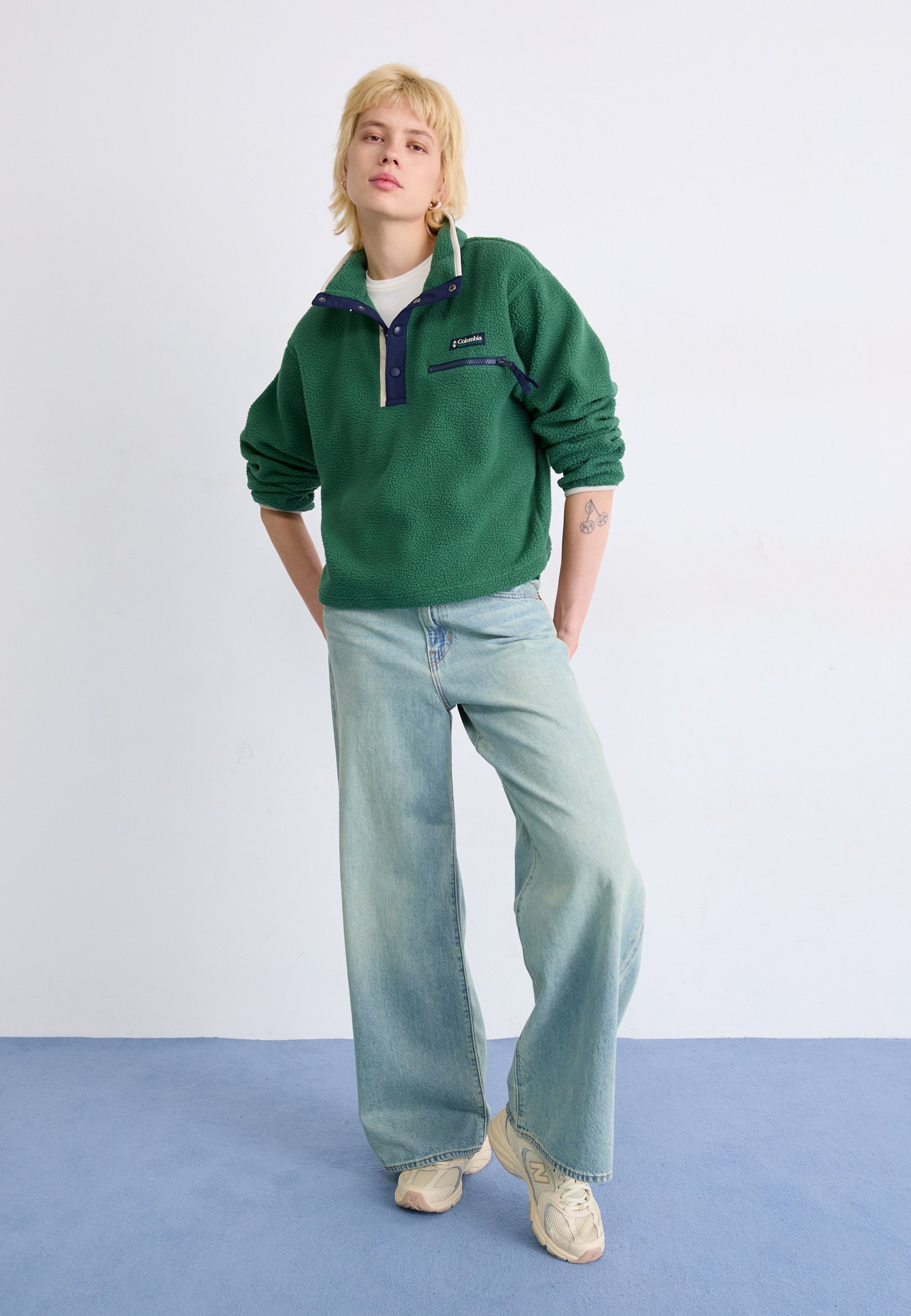 Columbia HELVETIA™ II CROPPED HALF SNAP - Sweter polarowy - rain forest/collegiate navy/dark stone