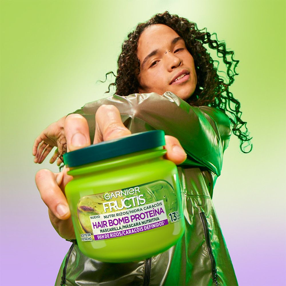 Vlasová maska s proteínom Fructis Nutri Curls Hair Bomb Produkty pre kučeravé vlasy