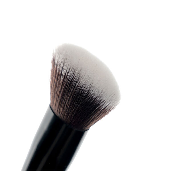 Brushworks nro 7 kulmikas poskipunasivellin