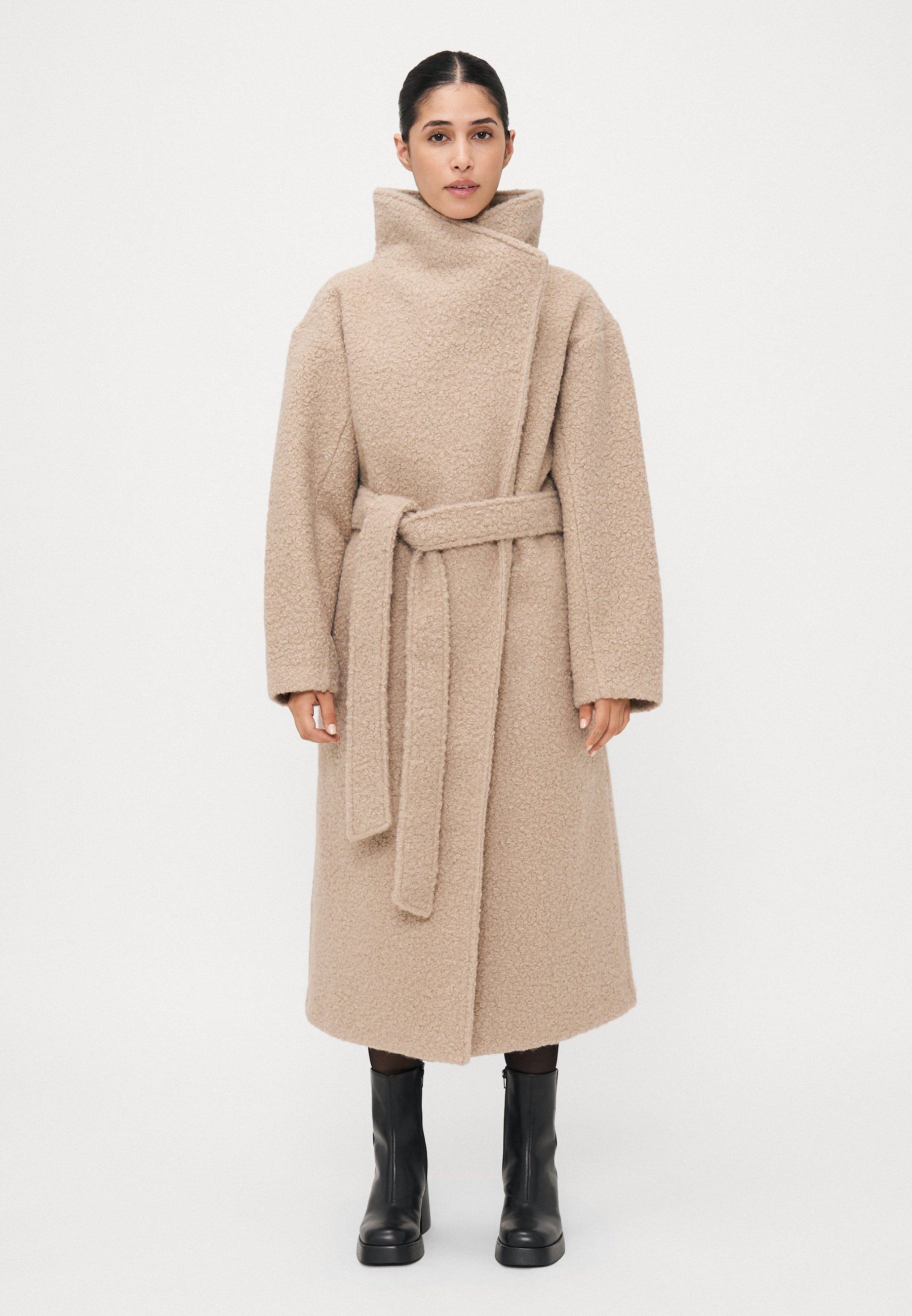 Gina Tricot Petite LANGE JAS - Klassieke jas - zacht beige