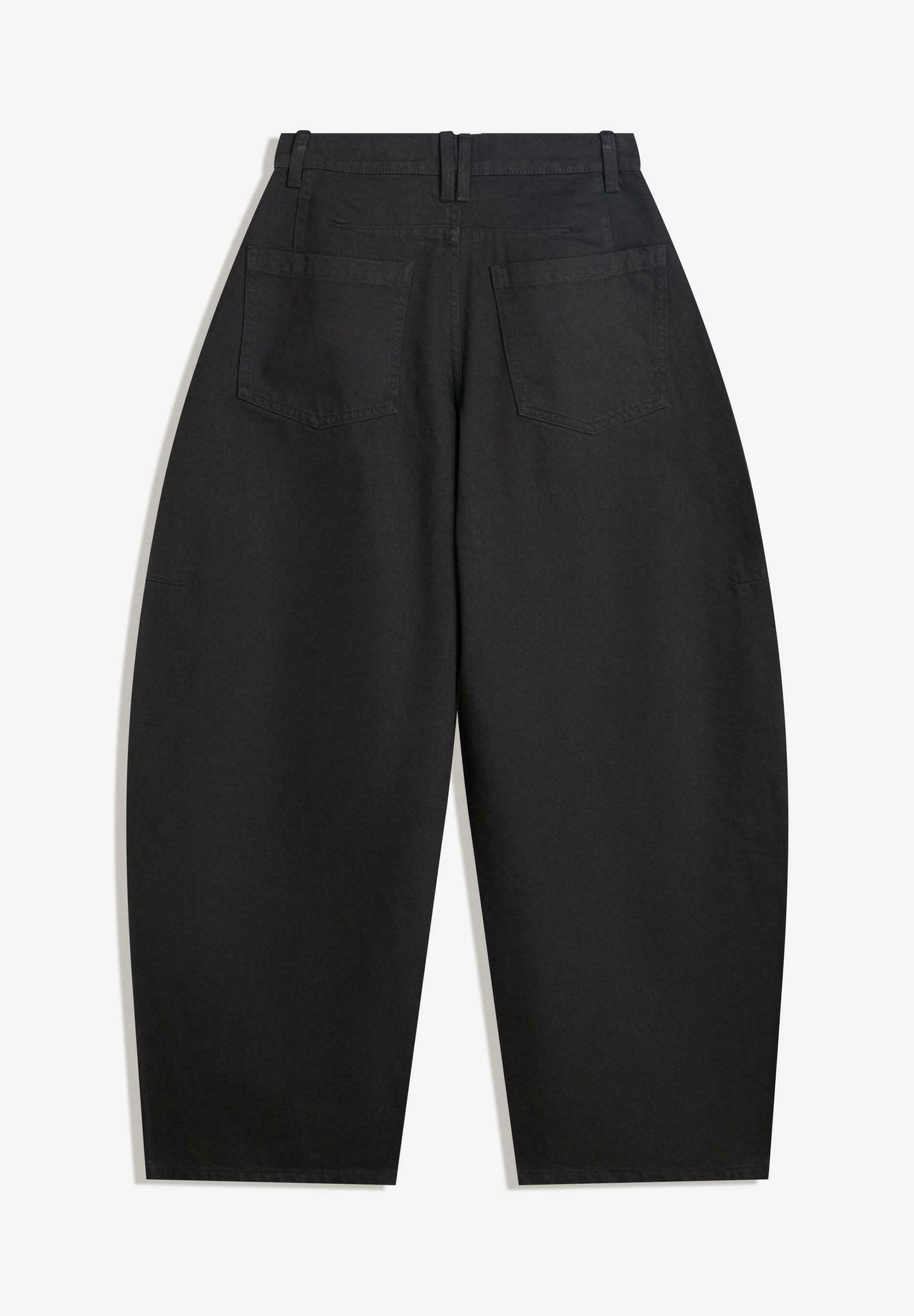 Bershka Baggy & Loose
