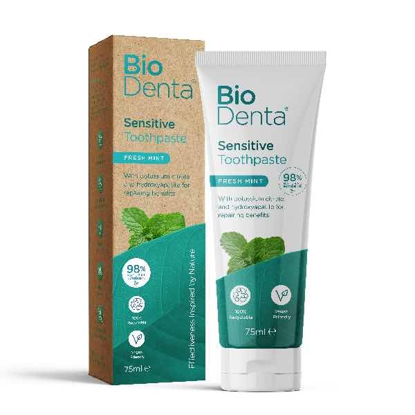 BioDenta Přírodní bělicí zubní pasta SENSITIVE Vegan - 3 ks
