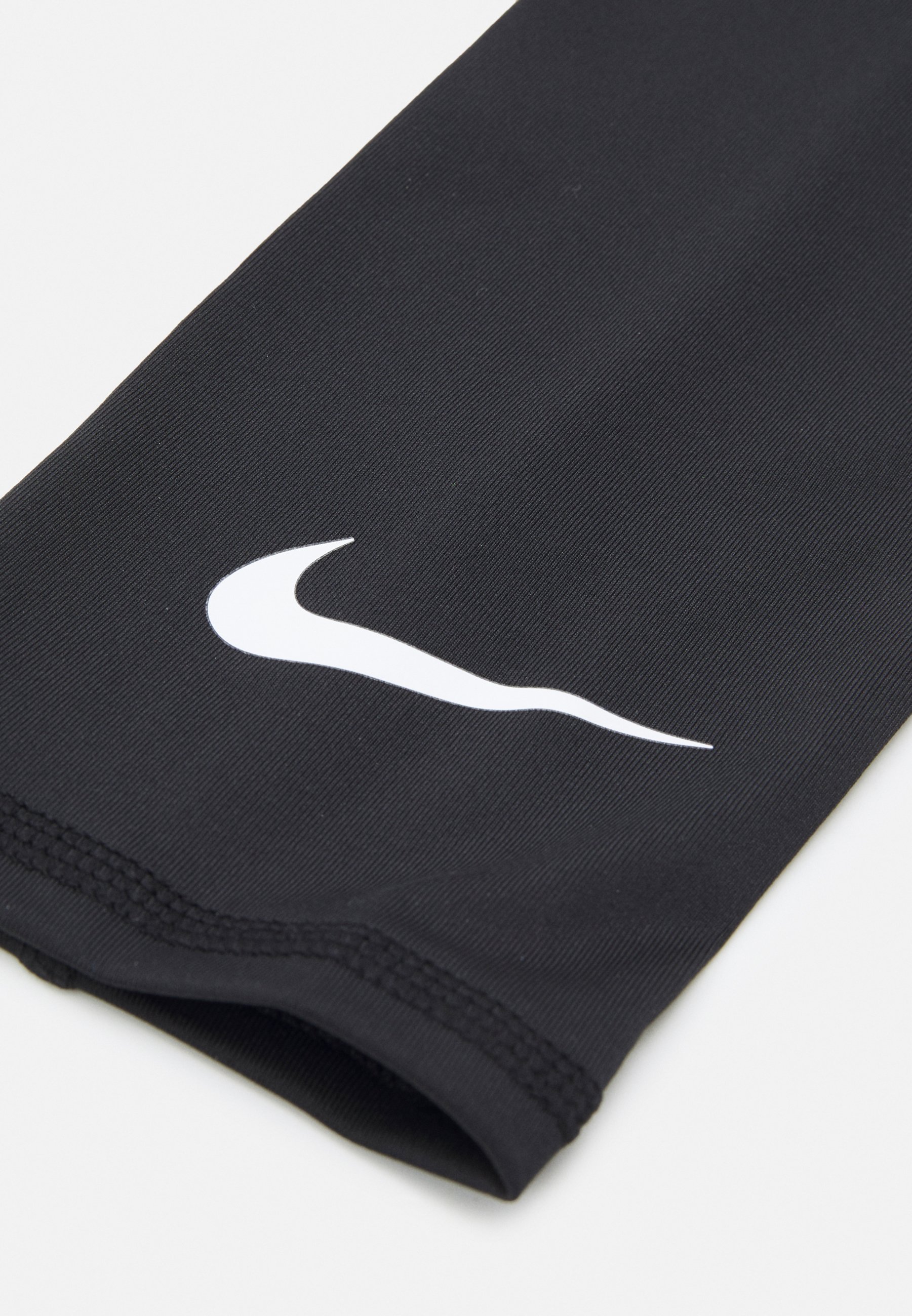 Nike Performance SHOOTER SLEEVE NBA - Armwarmers - zwart/wit