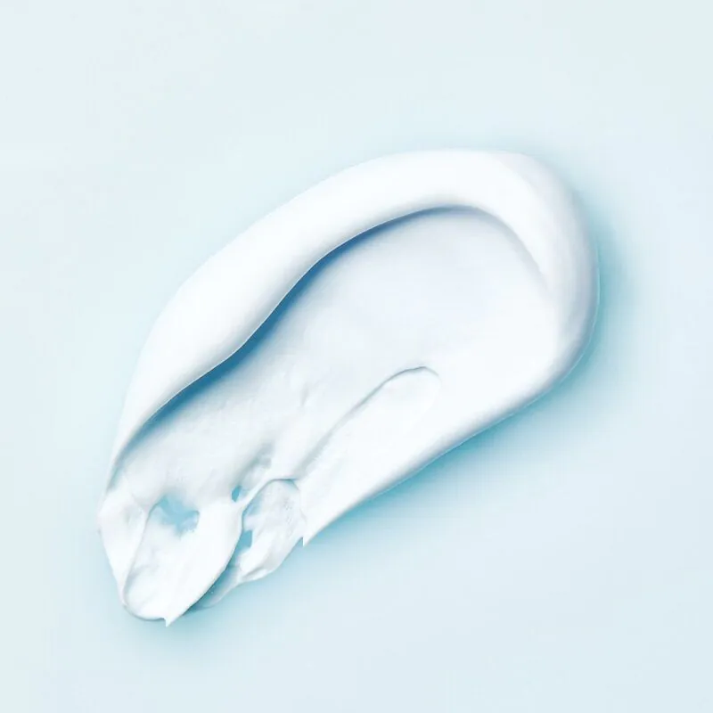NIVEA Men Pianka do golenia Chłodząca Sensitive