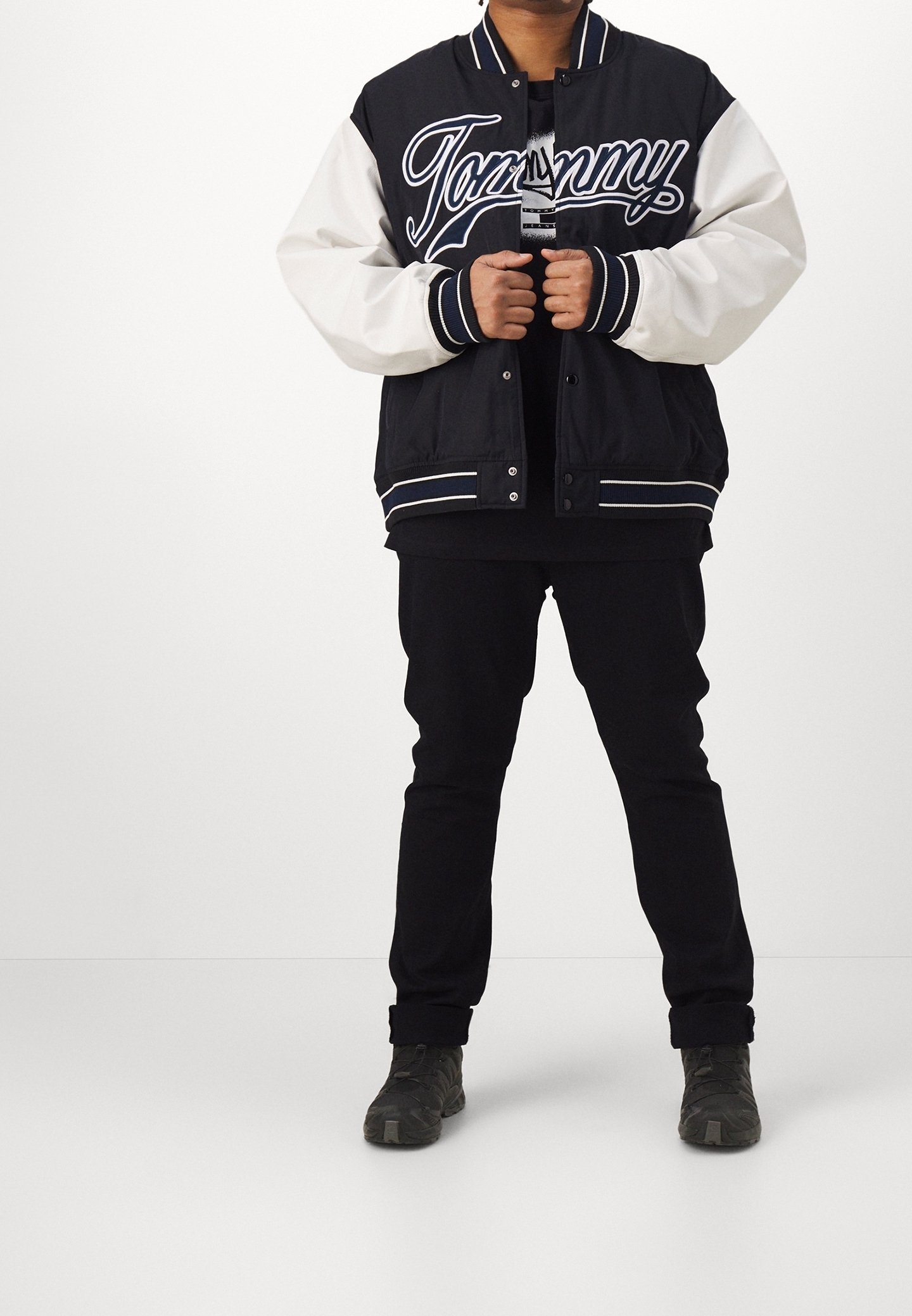 Tommy Jeans bomberjack - zwart