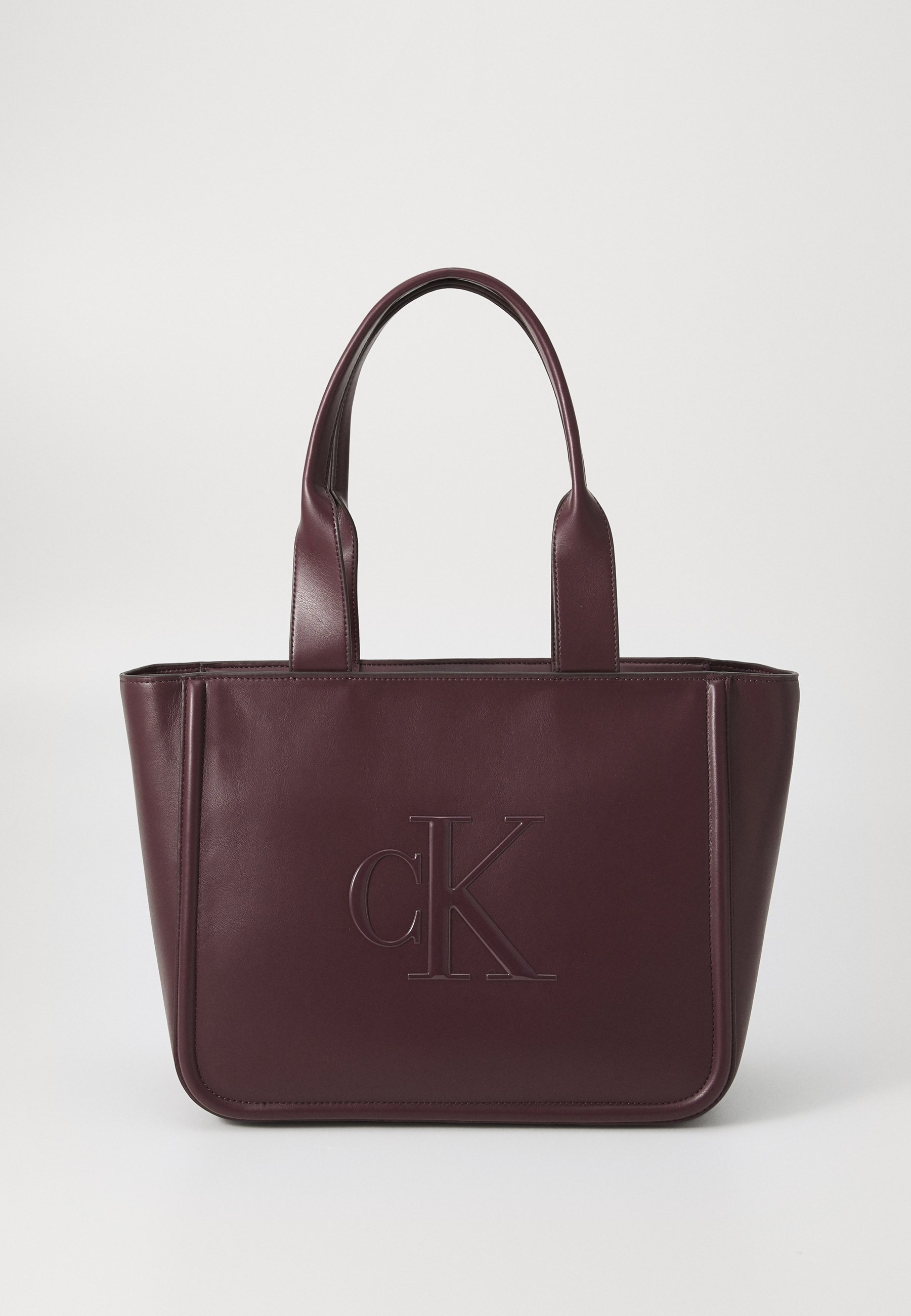Calvin Klein BOLD MEDIUM TOTE - Tote bag - fudge
