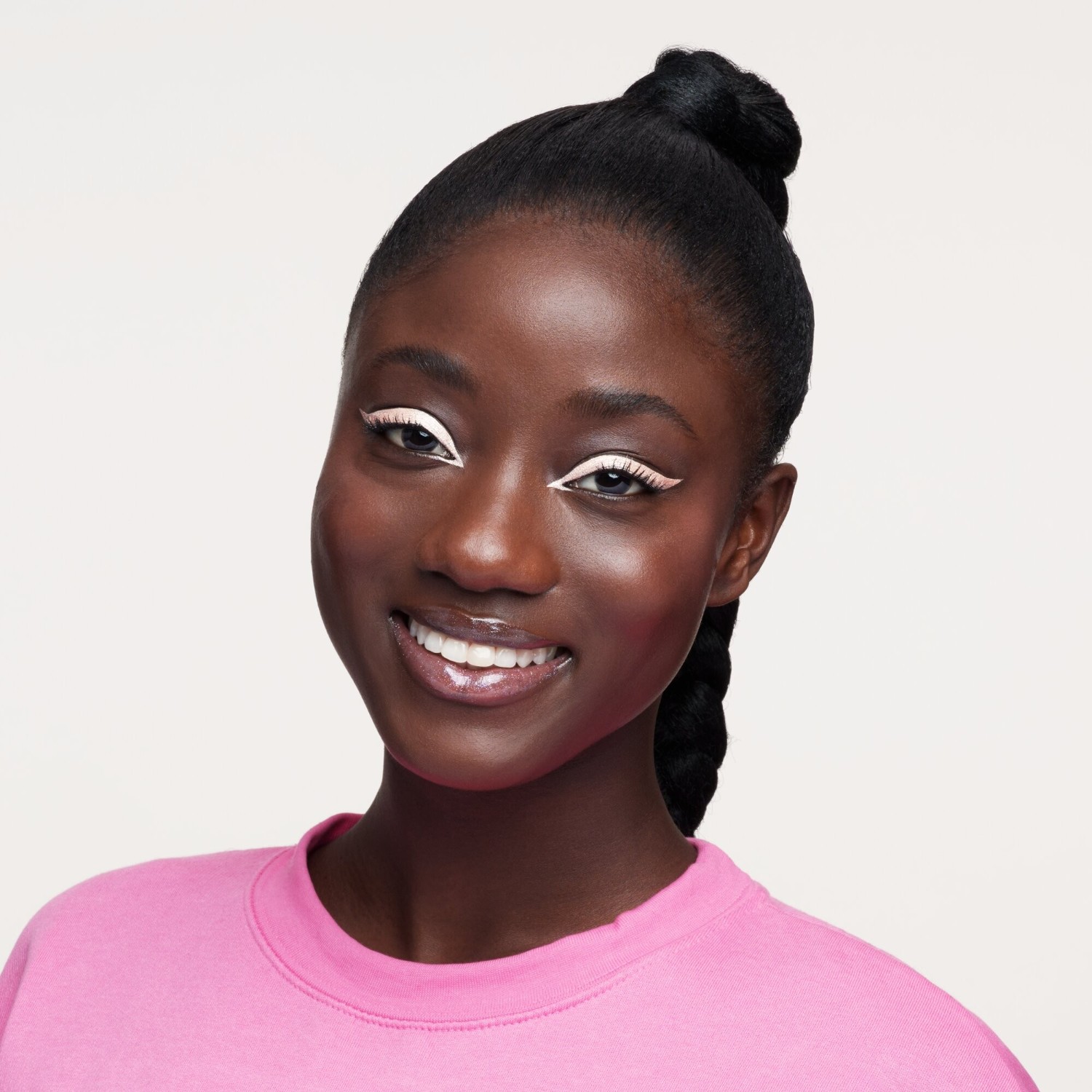 Essence luminous EYE TINT