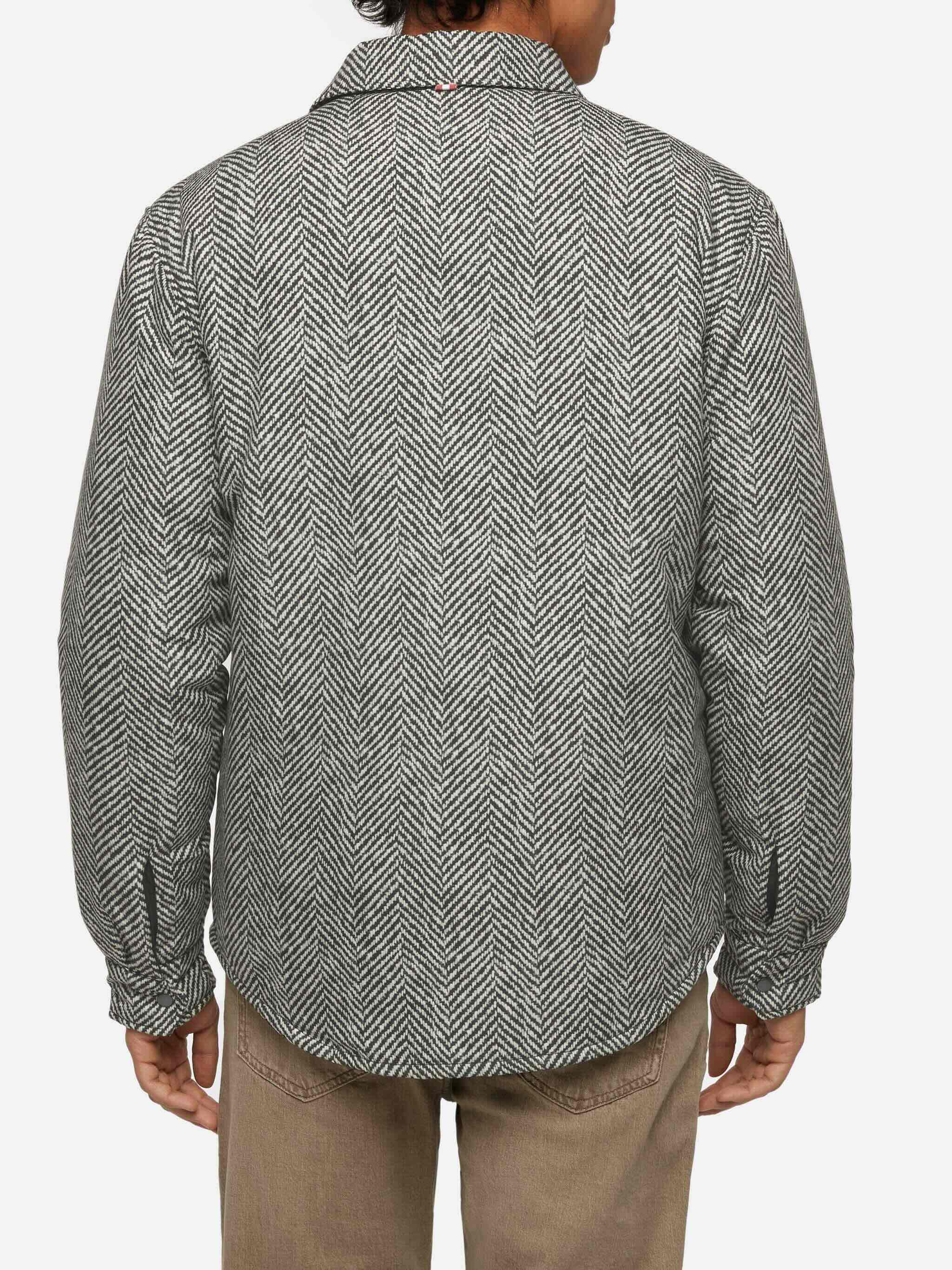 Chalet overshirt van technisch textiel met visgraatprint.