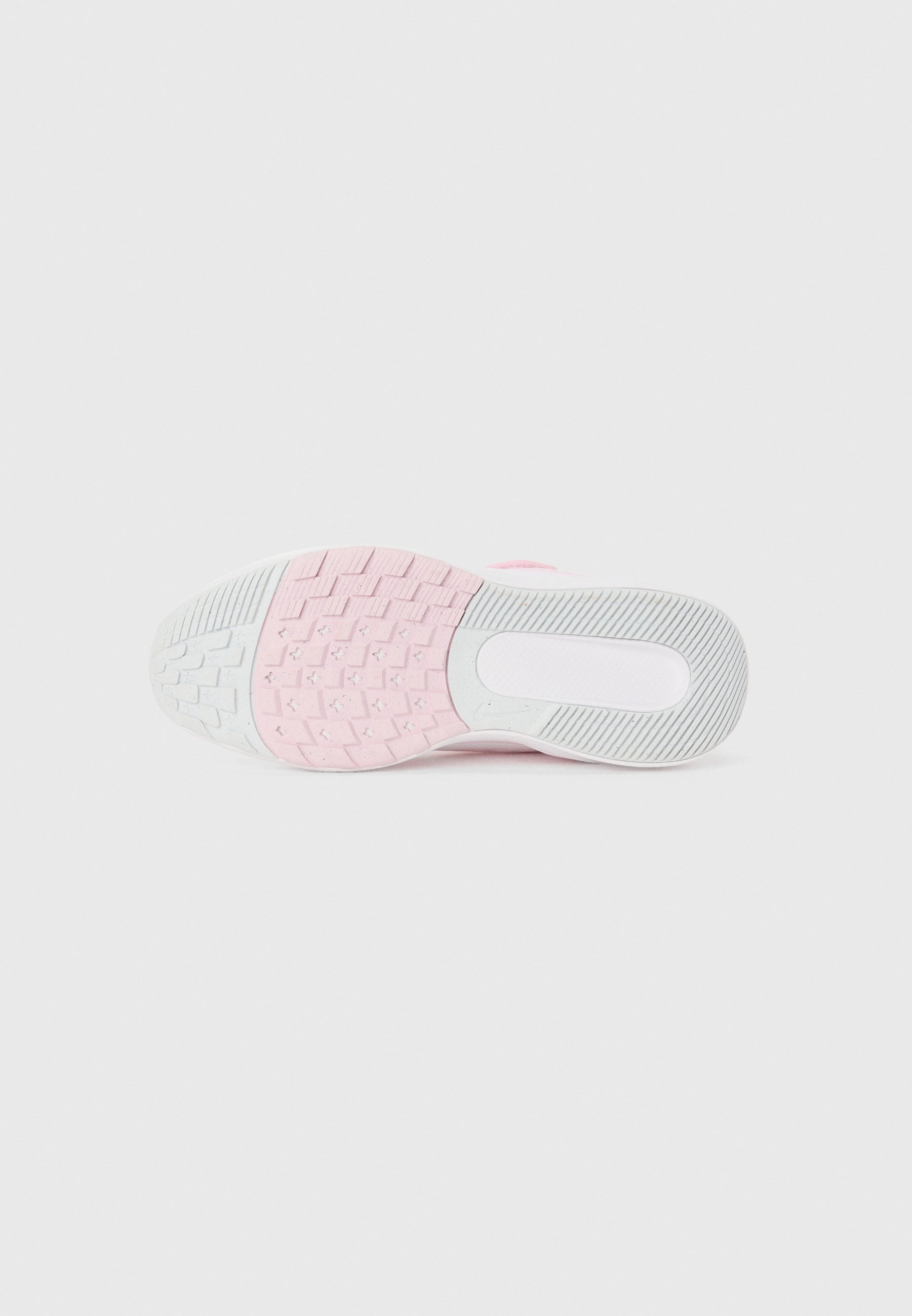 Nike Performance STAR RUNNER 5 UNISEX - Straßenlaufschuhe - pinkfarbener Schaumstoff/weiß/reinplatinfarben