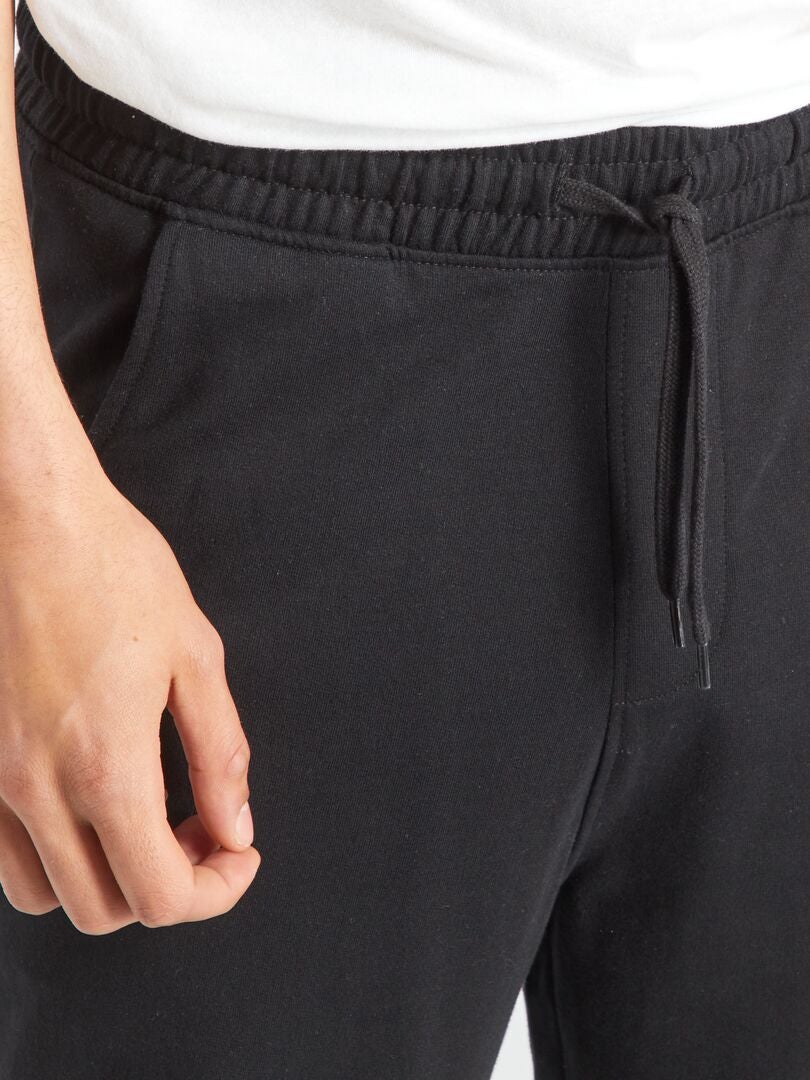 Calça esportiva - Preta