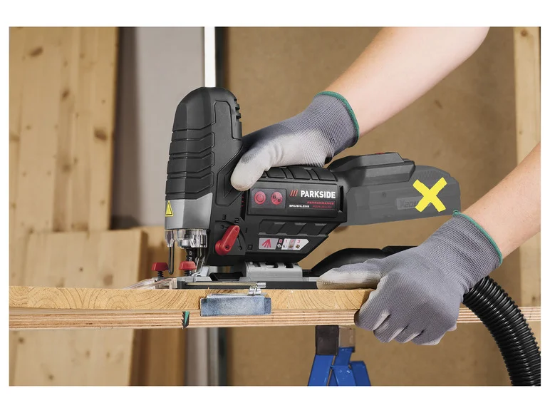 Ferăstrău ferăstrău fără fir PARKSIDE PERFORMANCE®, PSSPA 20-Li D3, 20 V