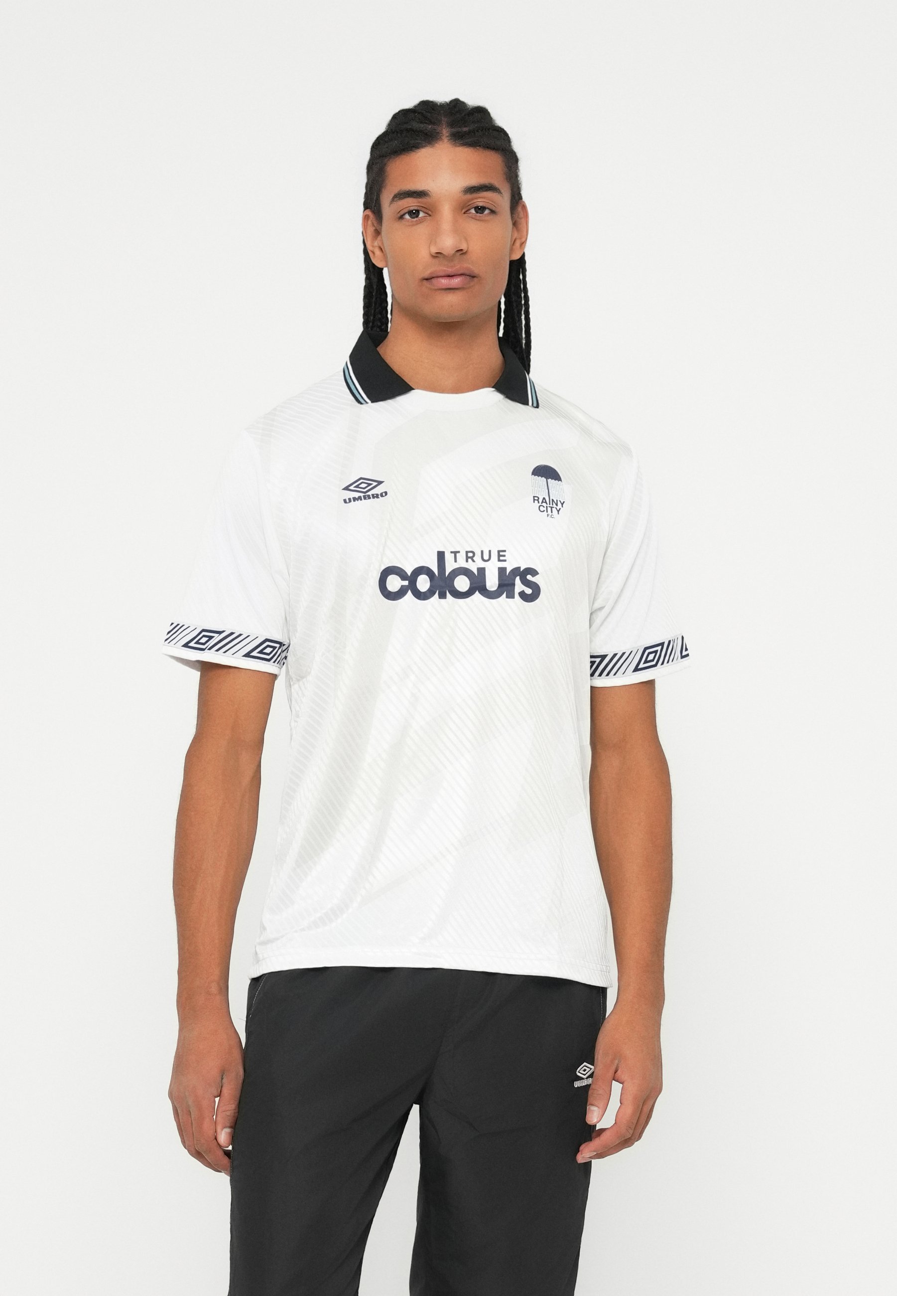 T-shirt Umbro TAPED FOOTBALL UNISEXE - Imprimé - Blanc éclatant