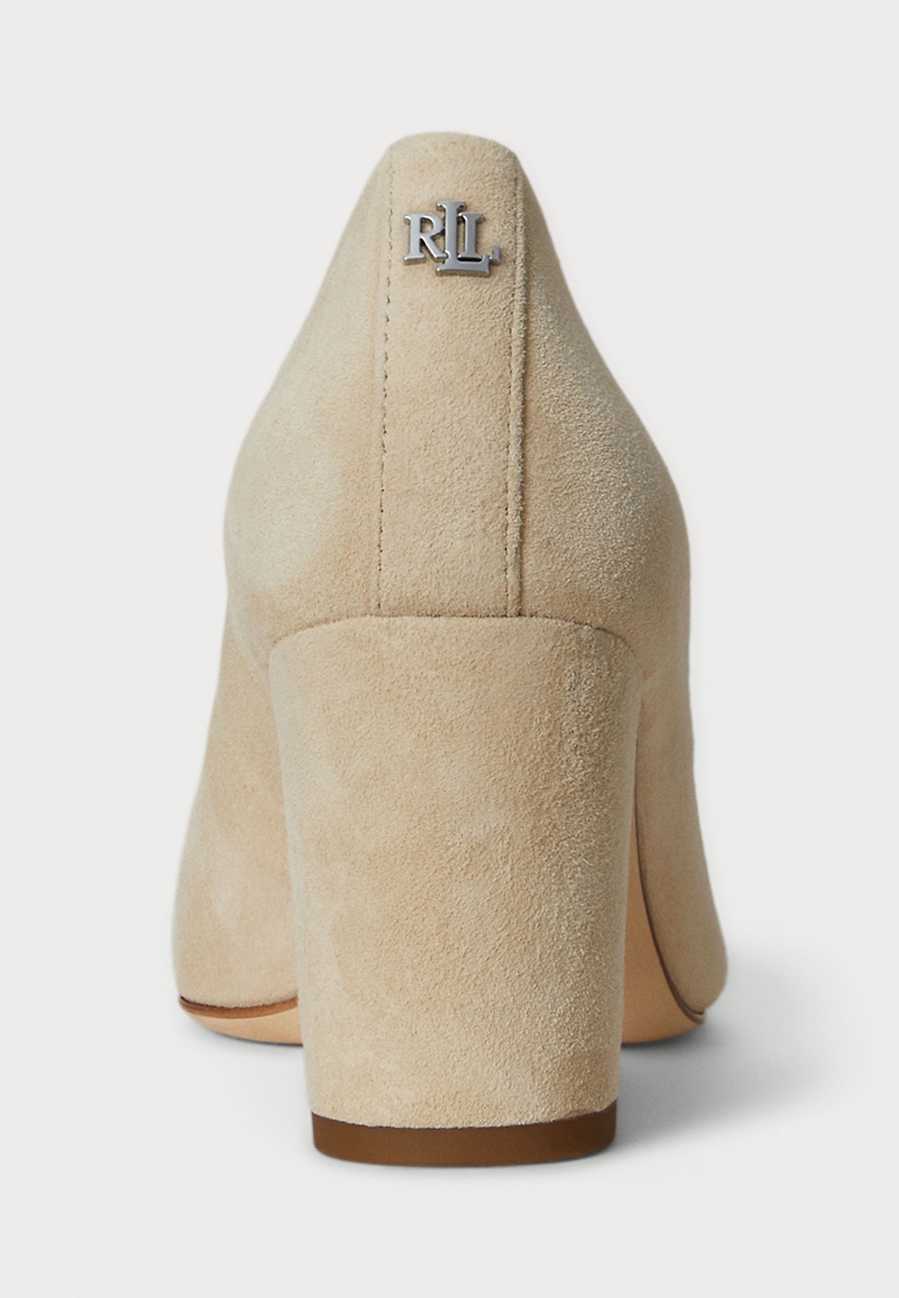 Escarpin à talon bloc en daim LANETTE de Lauren Ralph Lauren - Talons classiques - couleur sable