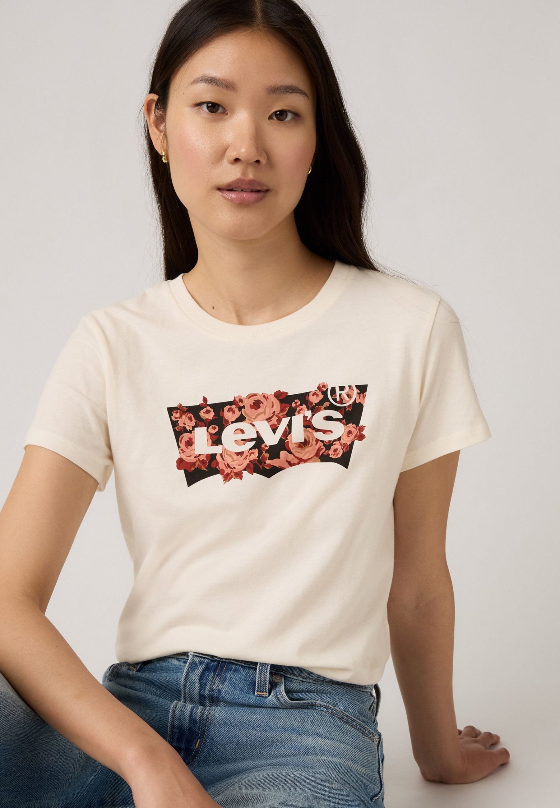 Levi's® LE T-SHIRT PARFAIT - T-shirt imprimé - gab rose bw fill egret