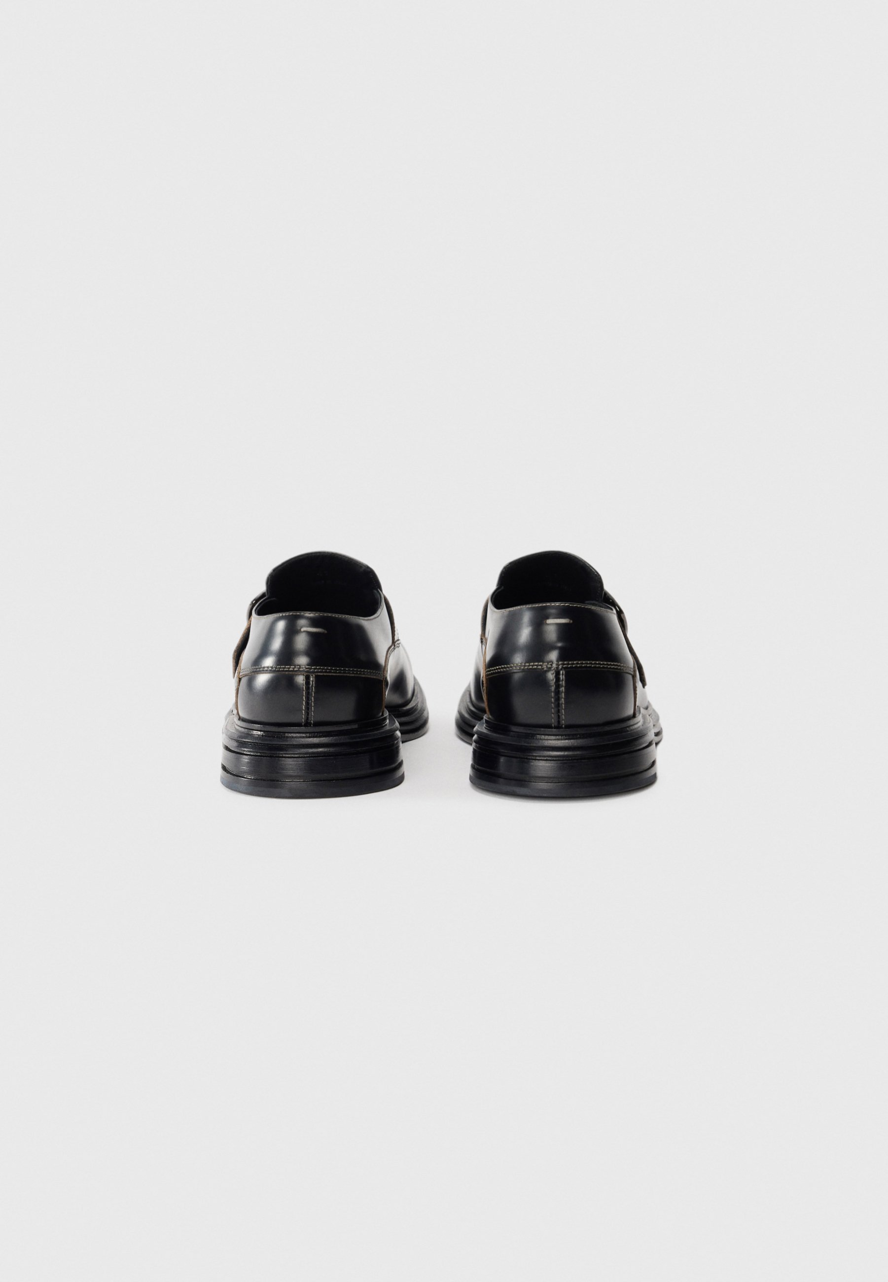 De Antipode Slip-ons - zwart