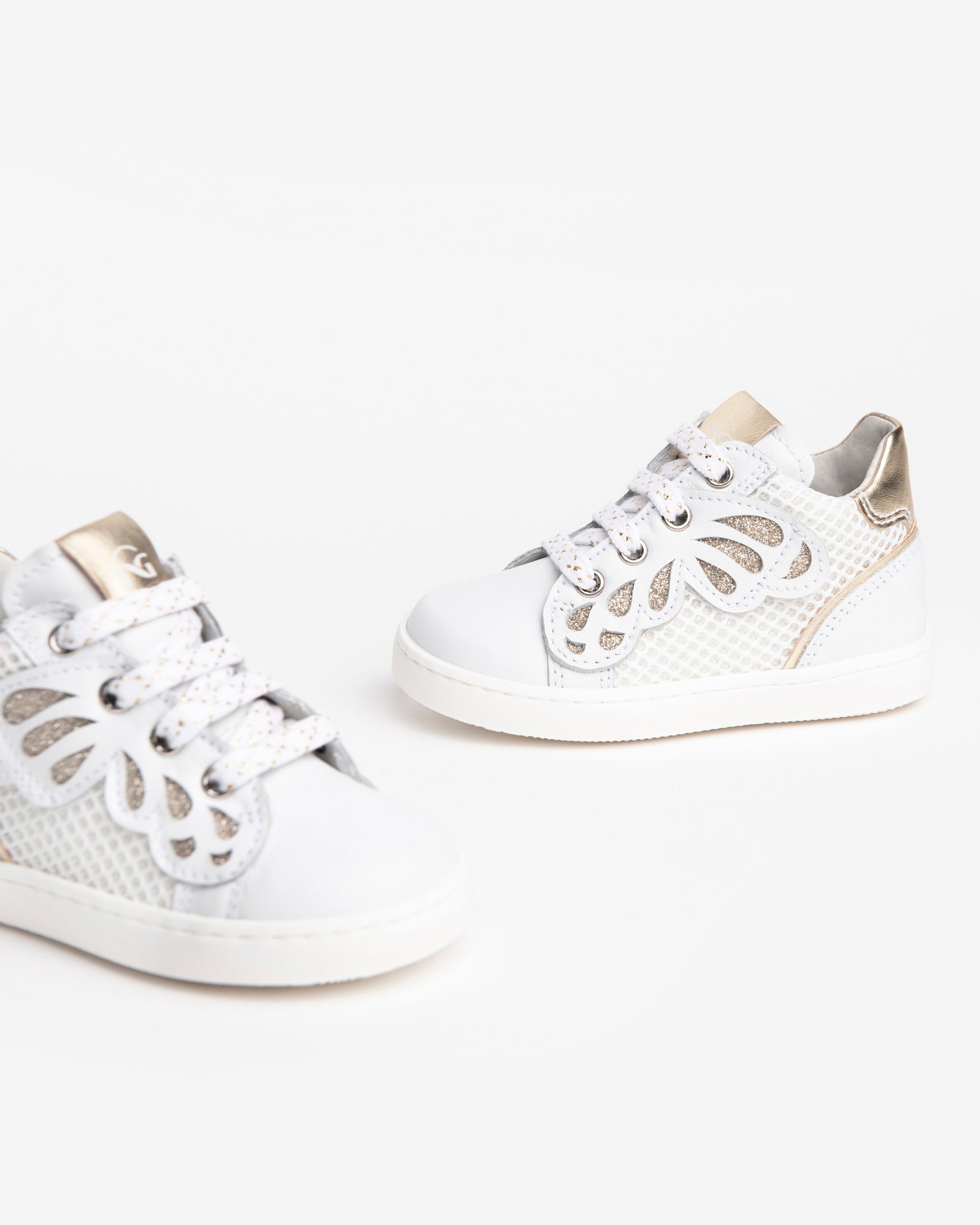  Baskets pour filles en cuir et matière technique