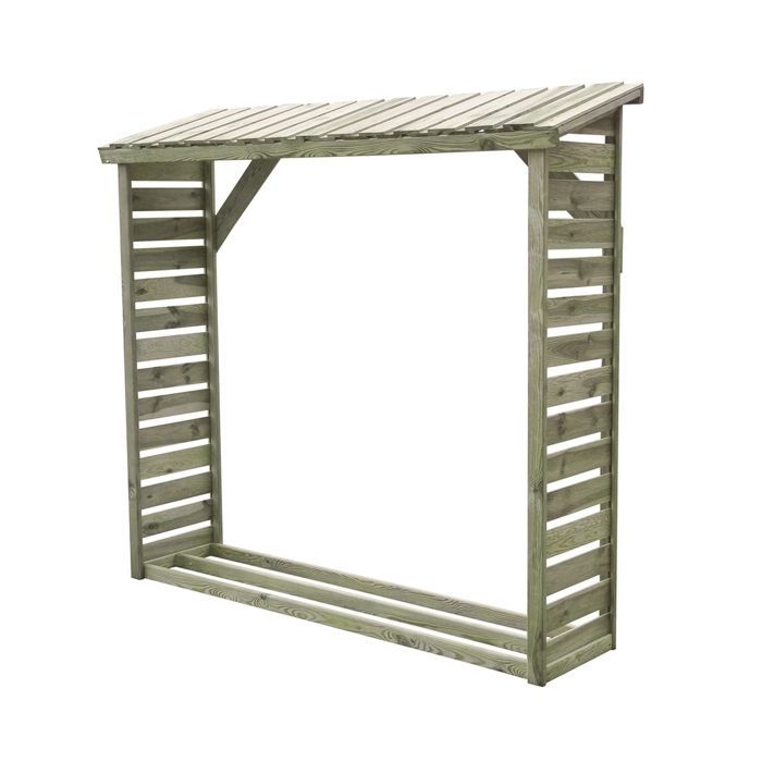 Almacén de madera con suelo