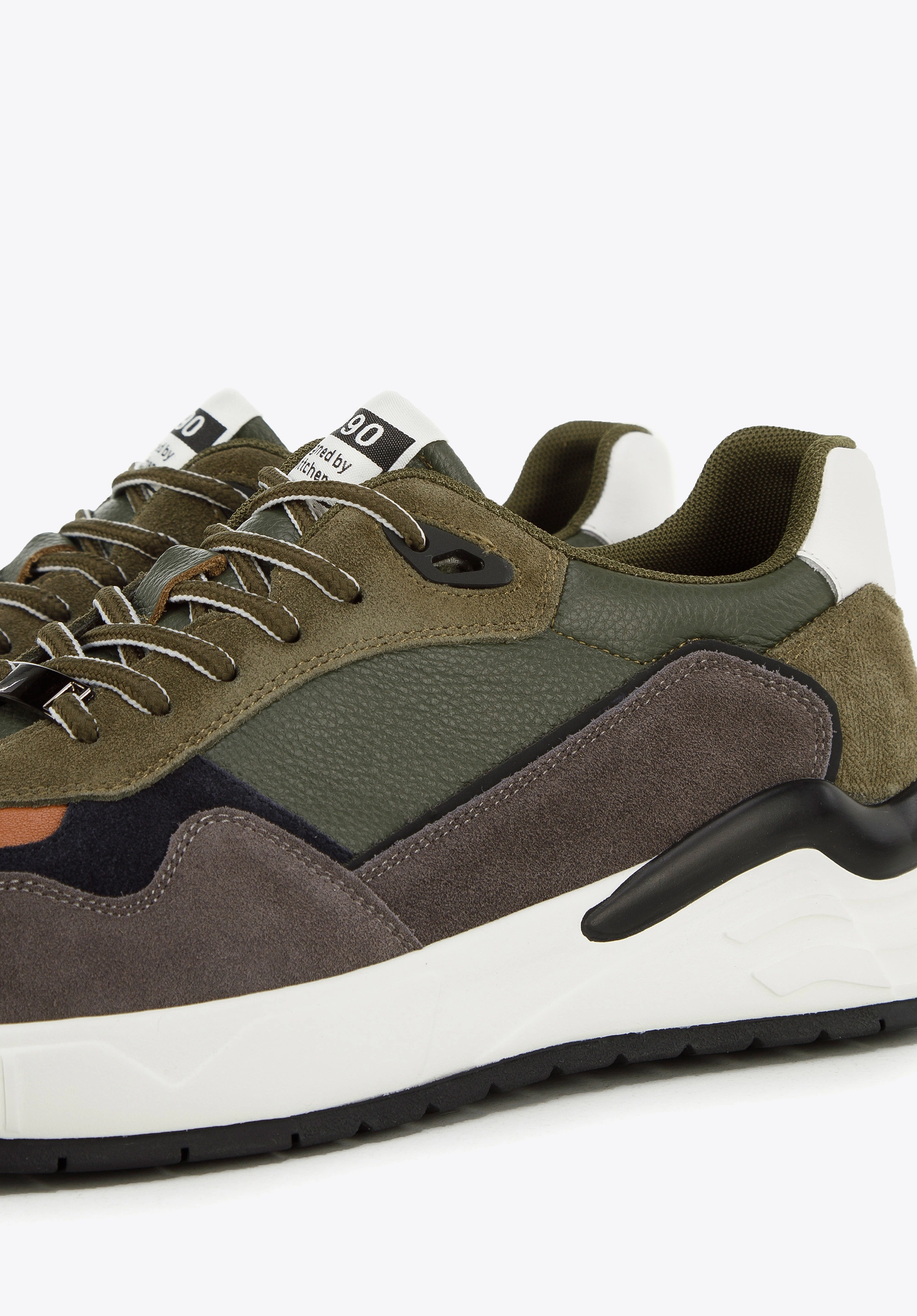 Męskie sneakersy skórzane z motywem w jodełkę zielono-szare