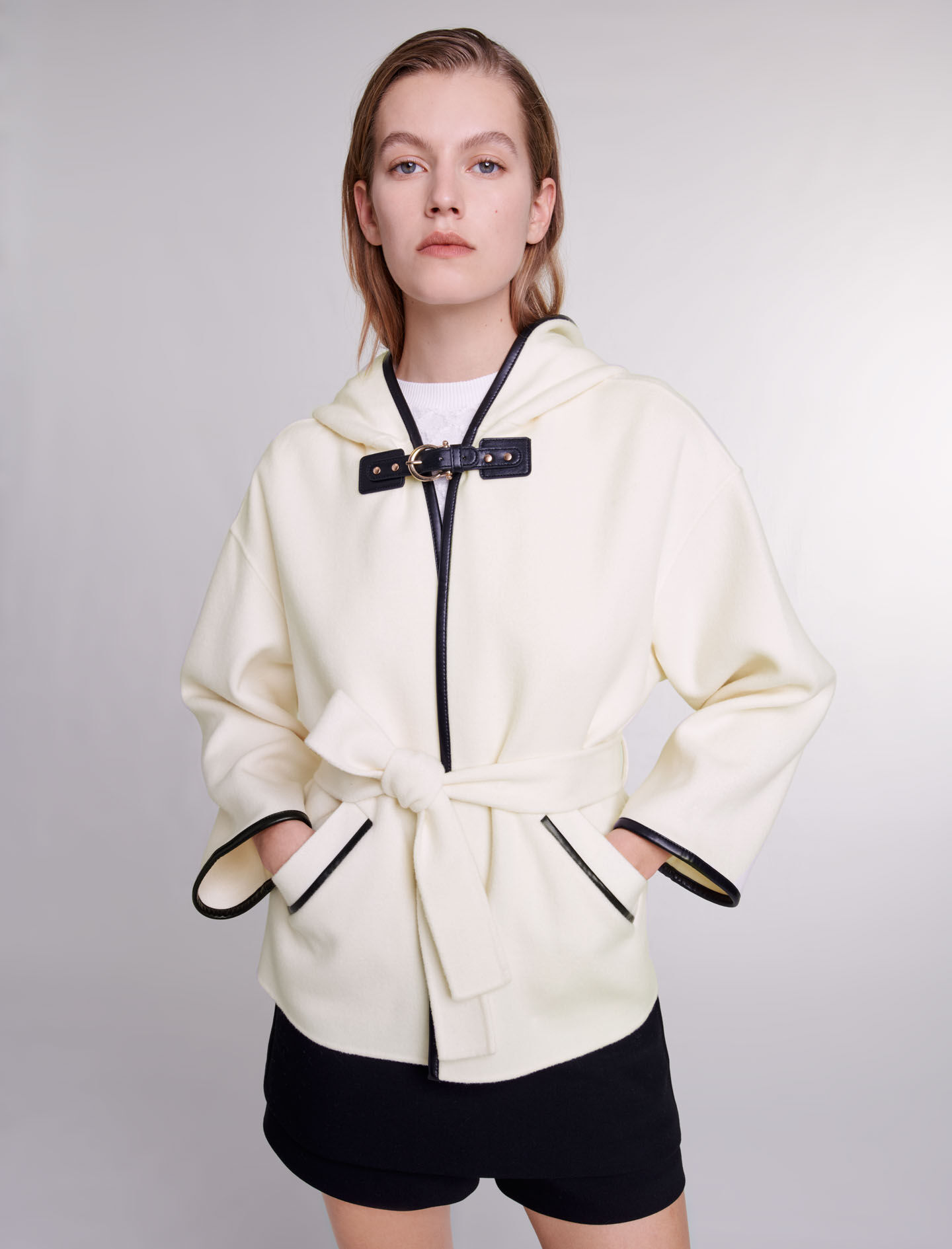 Wollen jas met cape-effect - Wit