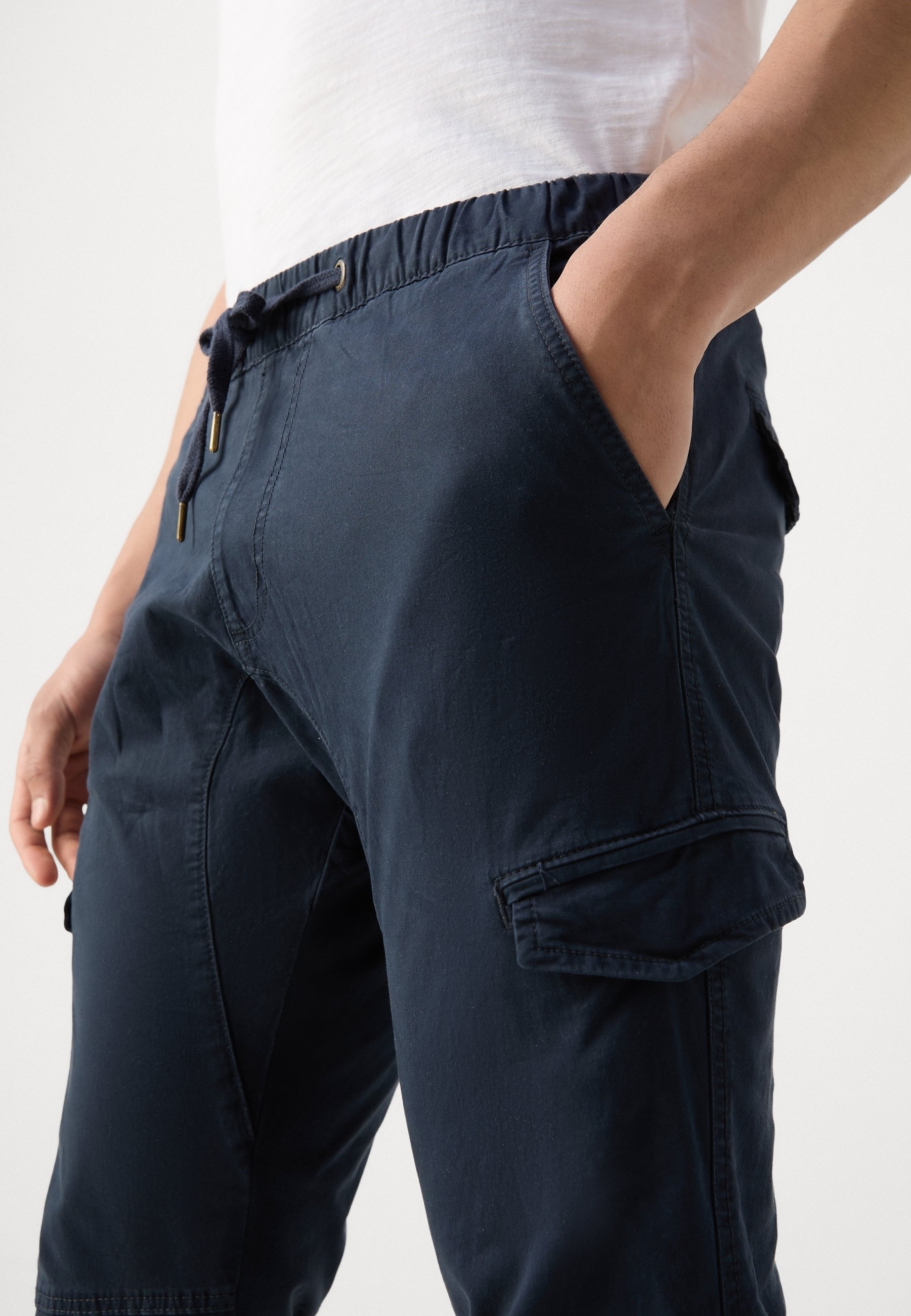 INDICODE JEANS Pantalon cargo - bleu foncé