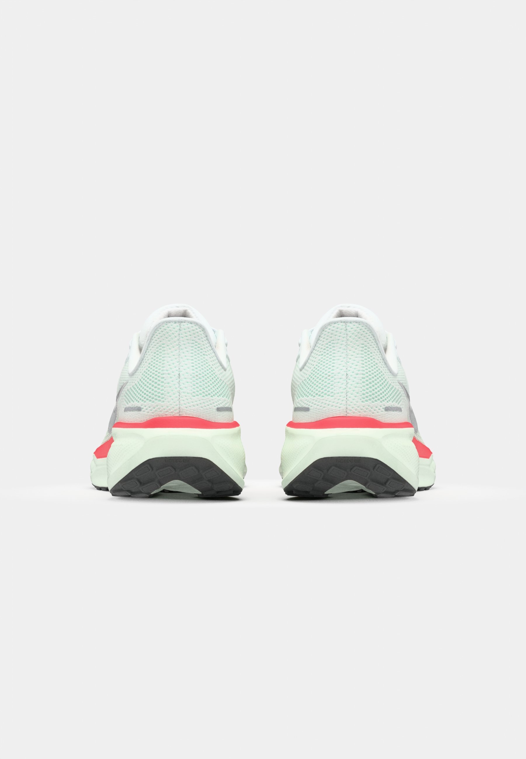 Nike Performance AIR ZOOM PEGASUS 41 - Scarpe da corsa su strada - bianco/argento metallizzato/verde chiaro/rosso acceso/nero